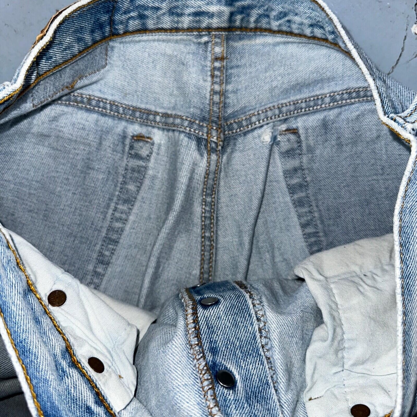 Levis 501 Vintage 90s USA XX Straight Leg Jeans Blue Light Wash 34x34 Act 32x32