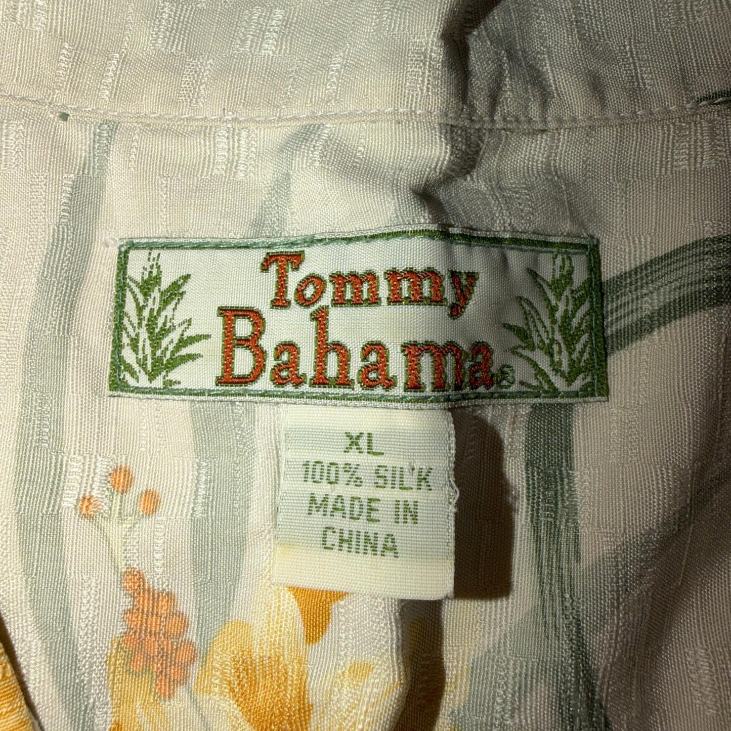 Tommy Bahama VTG Hawaiian Loop Collar Tropical Floral Silk Camp Shirt XL