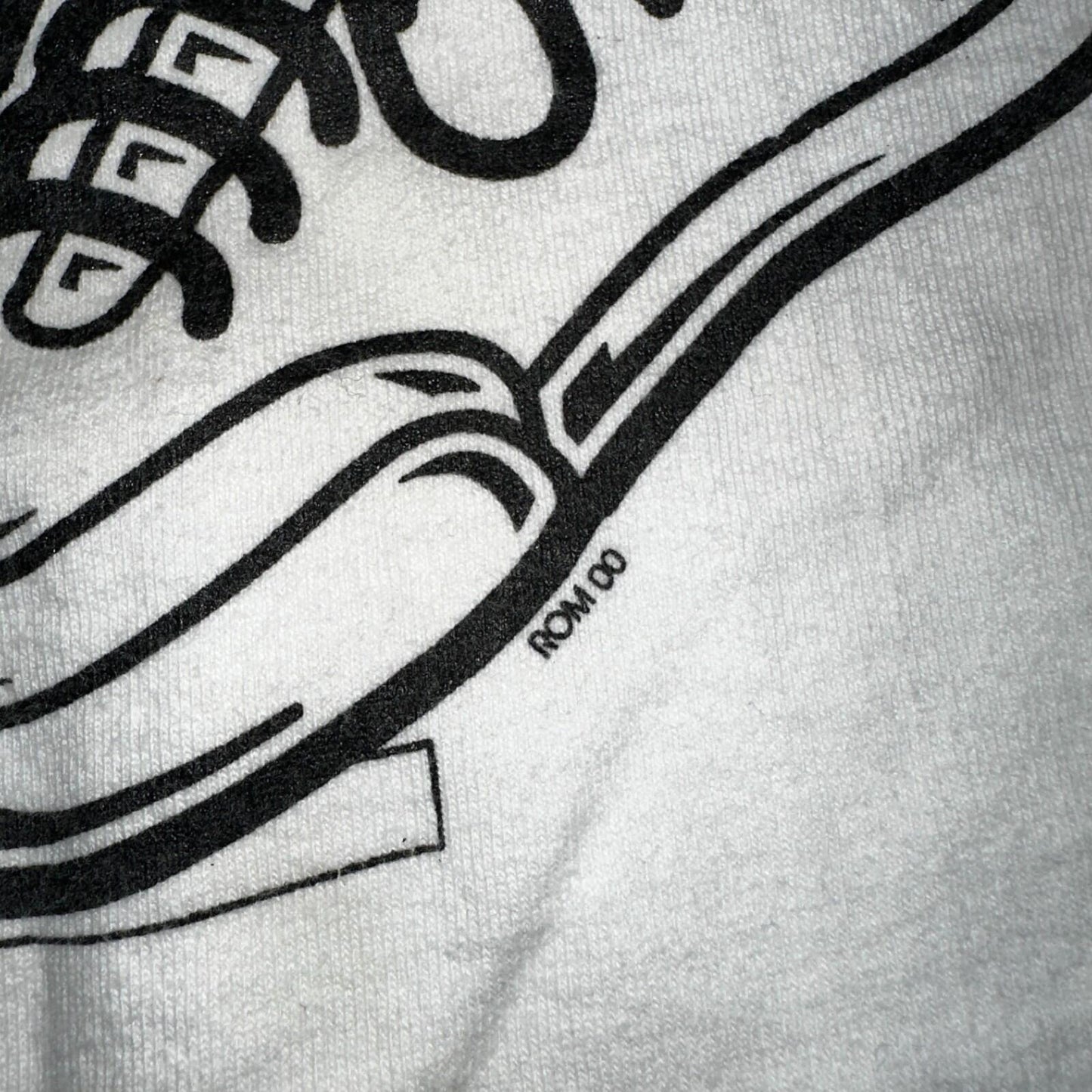 Stomp It Out Cigarettes VTG T Shirt 90s FOTL Smoking Kills Shoe Hiking STOP