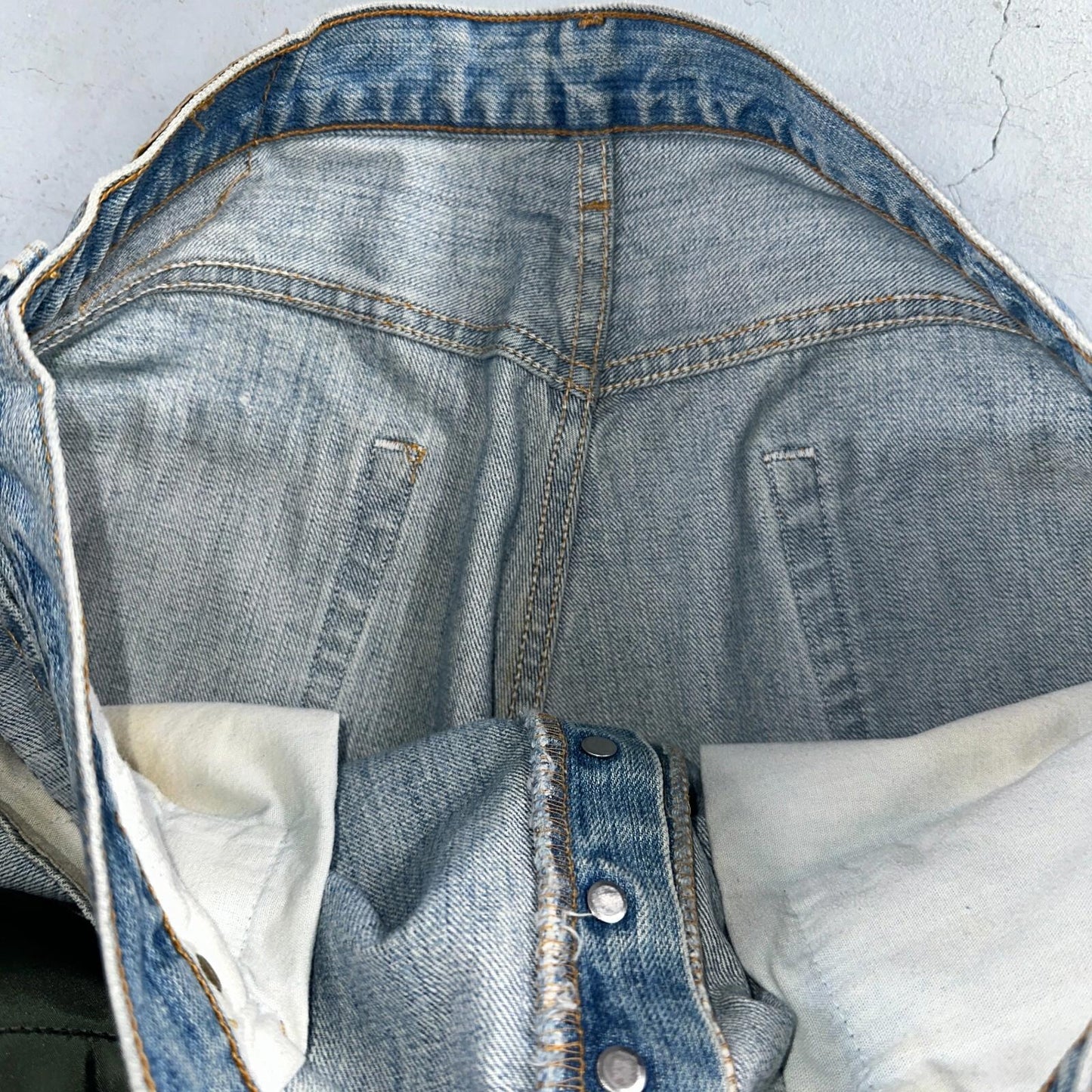 Levis 501 Vintage 90s USA XX Straight Leg Jeans Blue Light Wash 38x32 Act 36x32