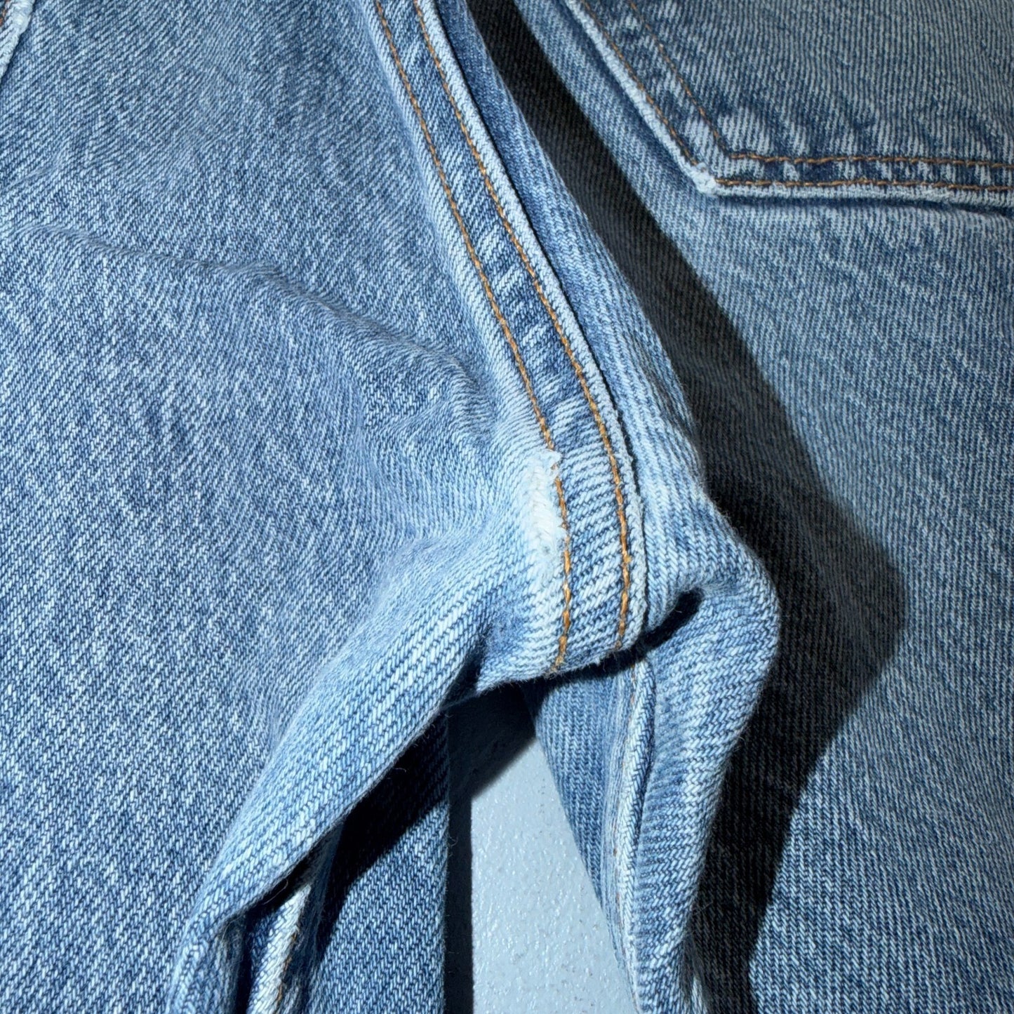Levis 501 Vintage 90s USA XX Straight Leg Jeans Blue Light Wash 38x34 Act 34x29