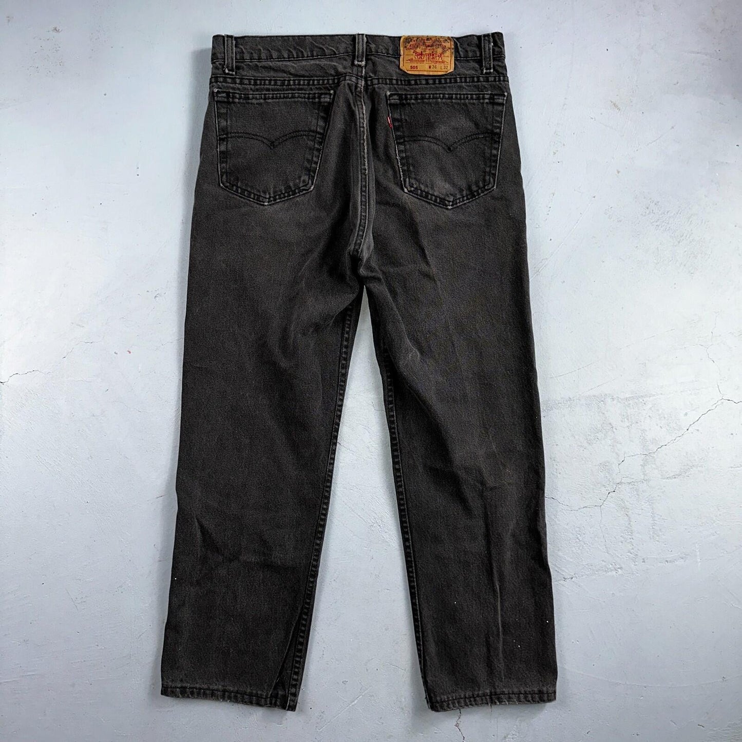 Levis 505 Vintage 90s USA Red Tab Jeans 36x32 Black Light Wash Act 34x27