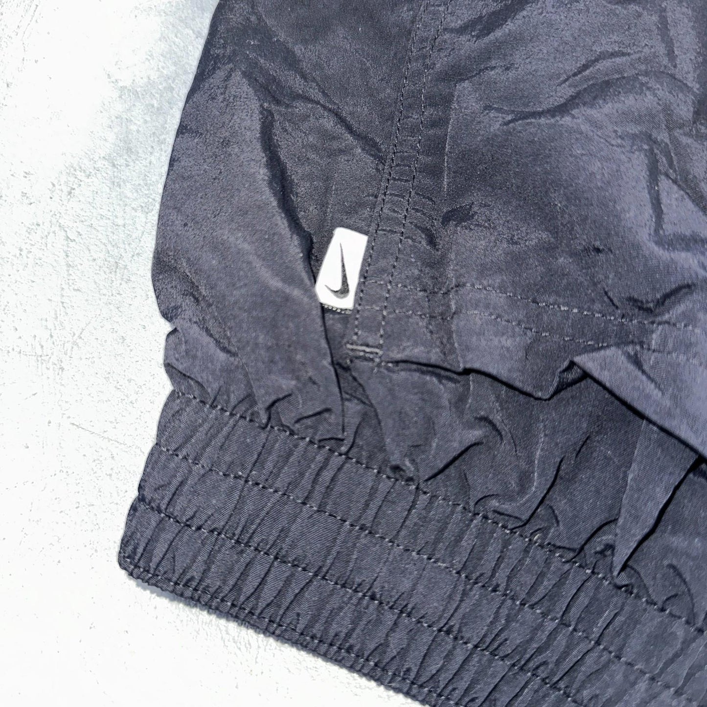 Nike Swim Shorts Size L Mens Solid Icon 6" Black NESSB636-001 Trunks