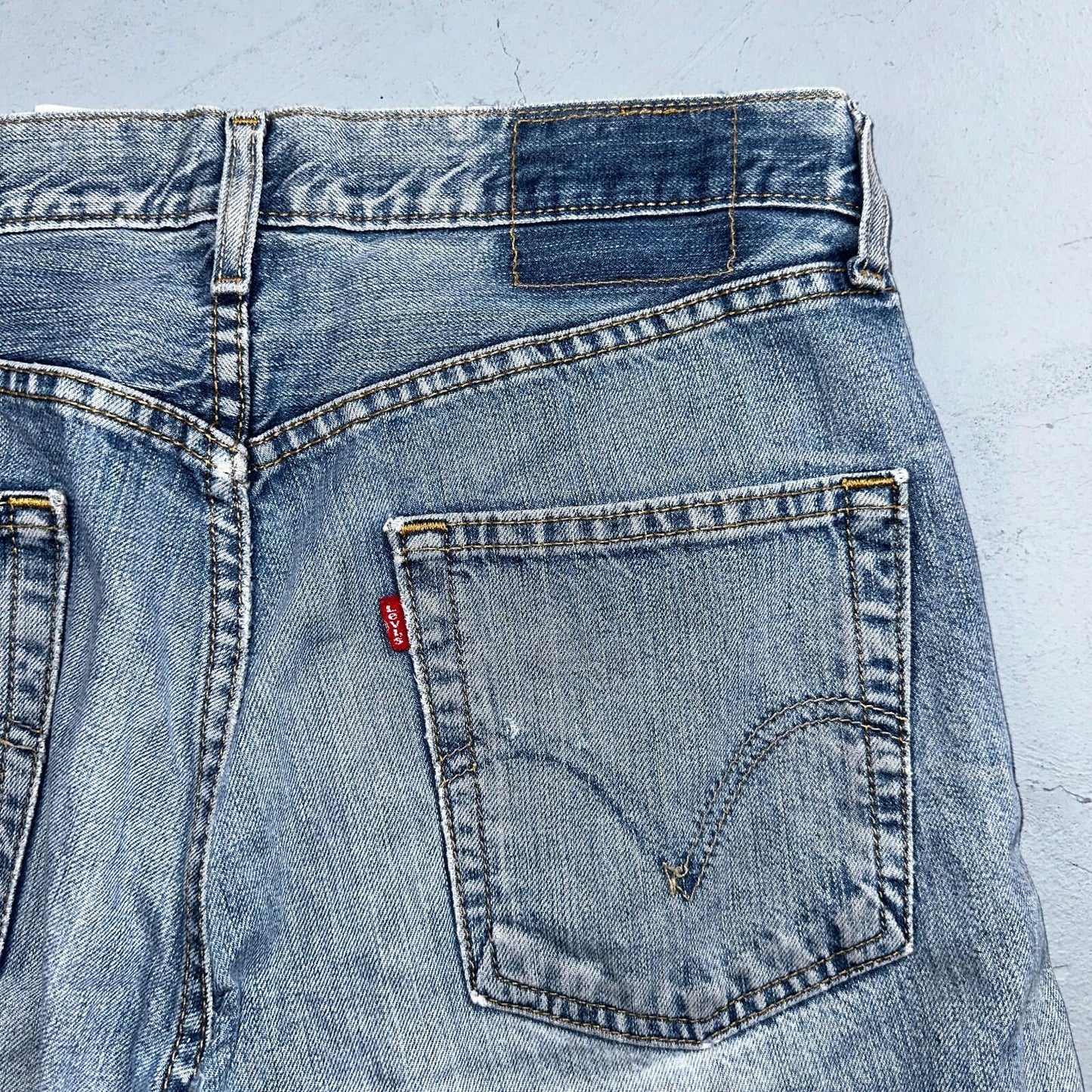 Levis 501 Vintage Y2K 90s XX Straight Leg Jeans Blue Light Wash 33x34 Act 33x30