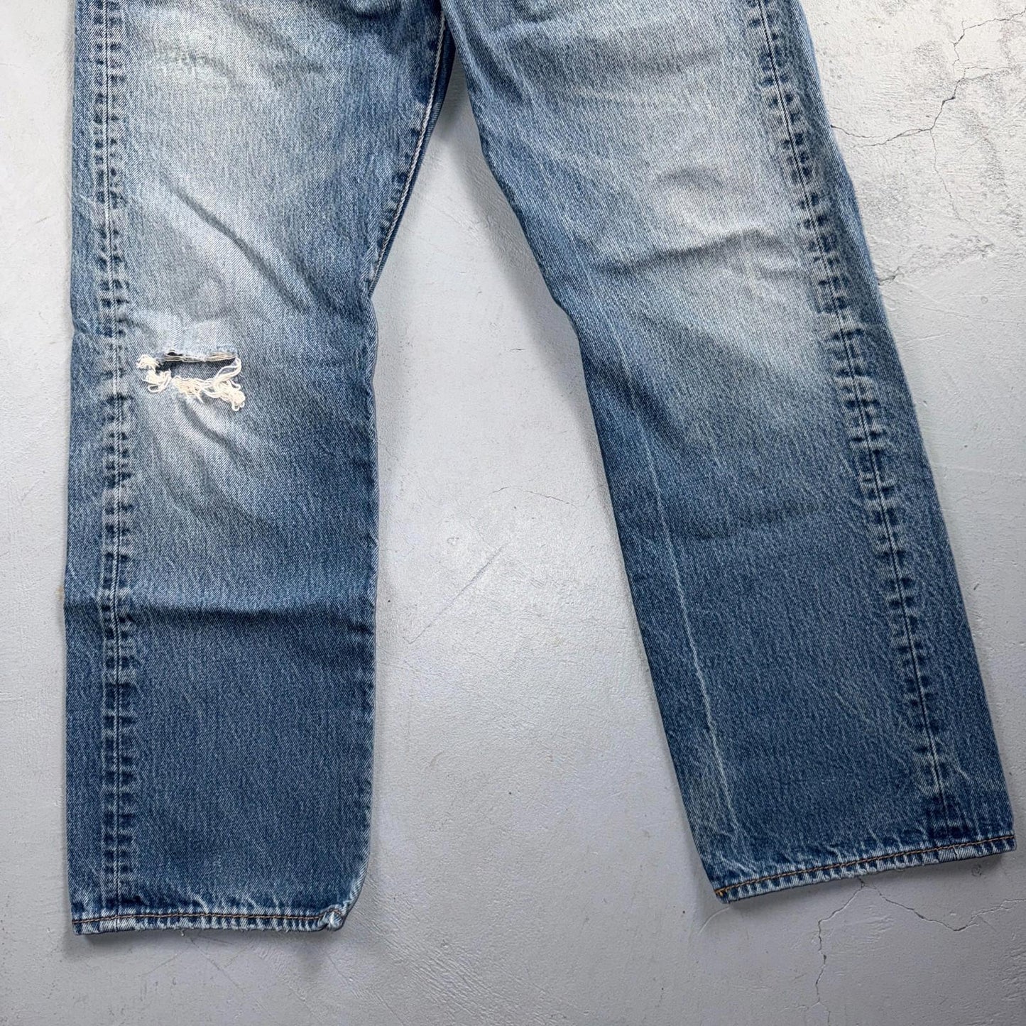 Levis 501 Vintage Y2K Egypt Straight Leg Jeans 35x32 Light Wash Act 32x28