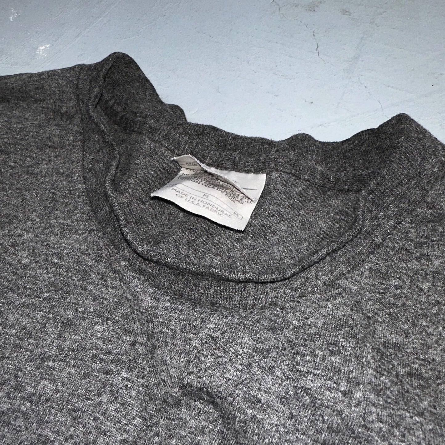 Nike Y2K Silver Tag Medium VTG T Shirt Side Center Swoosh Simple Heather Gray