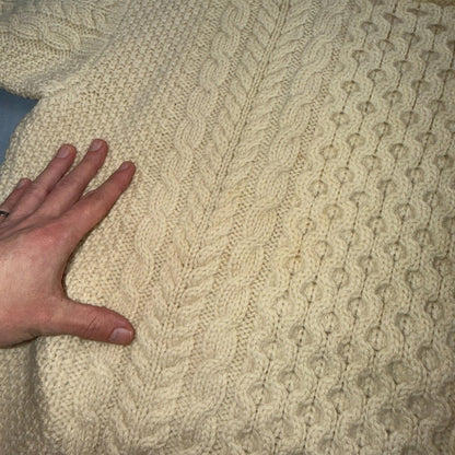 L.L. Bean L Men's Vintage Cable Knit Fisherman Sweater Sz Large Ivory/Cream