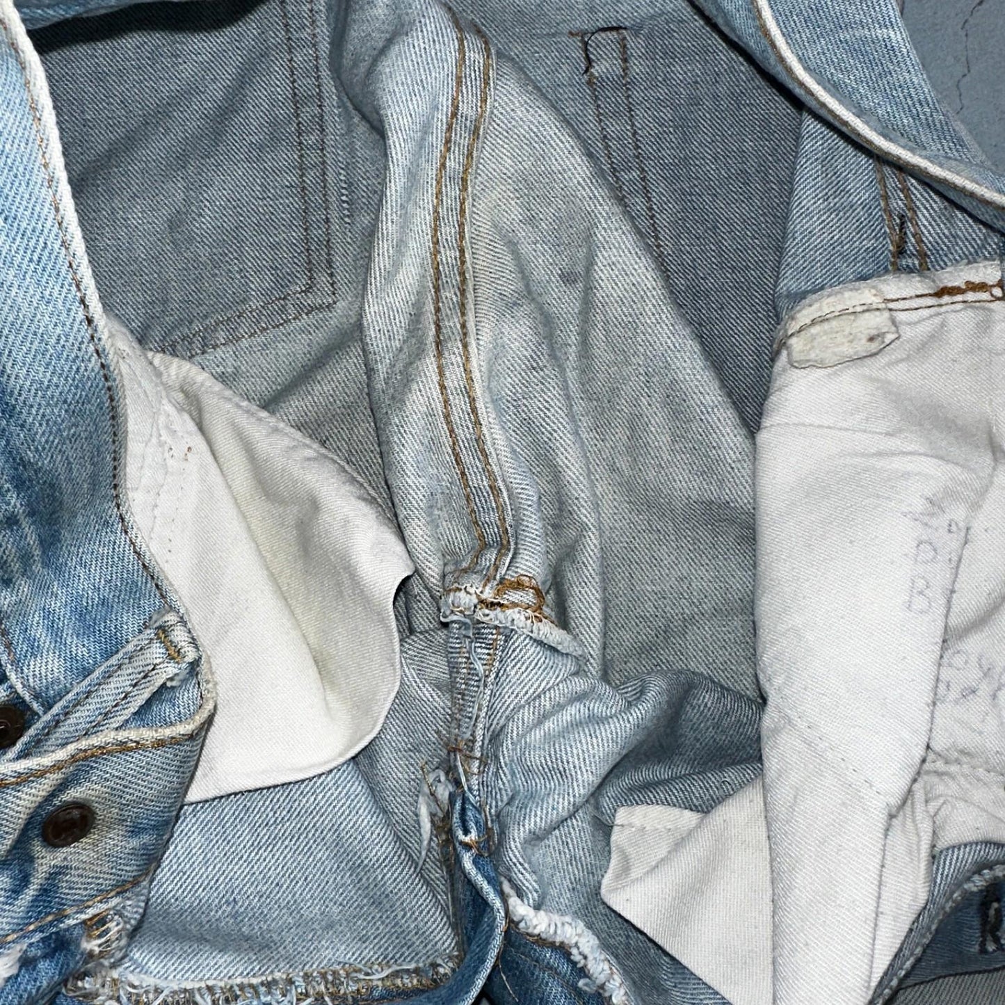 Levis 501 Vintage 80s Redline Selvedge USA XX Jeans Light Wash 1980s Act 29x30