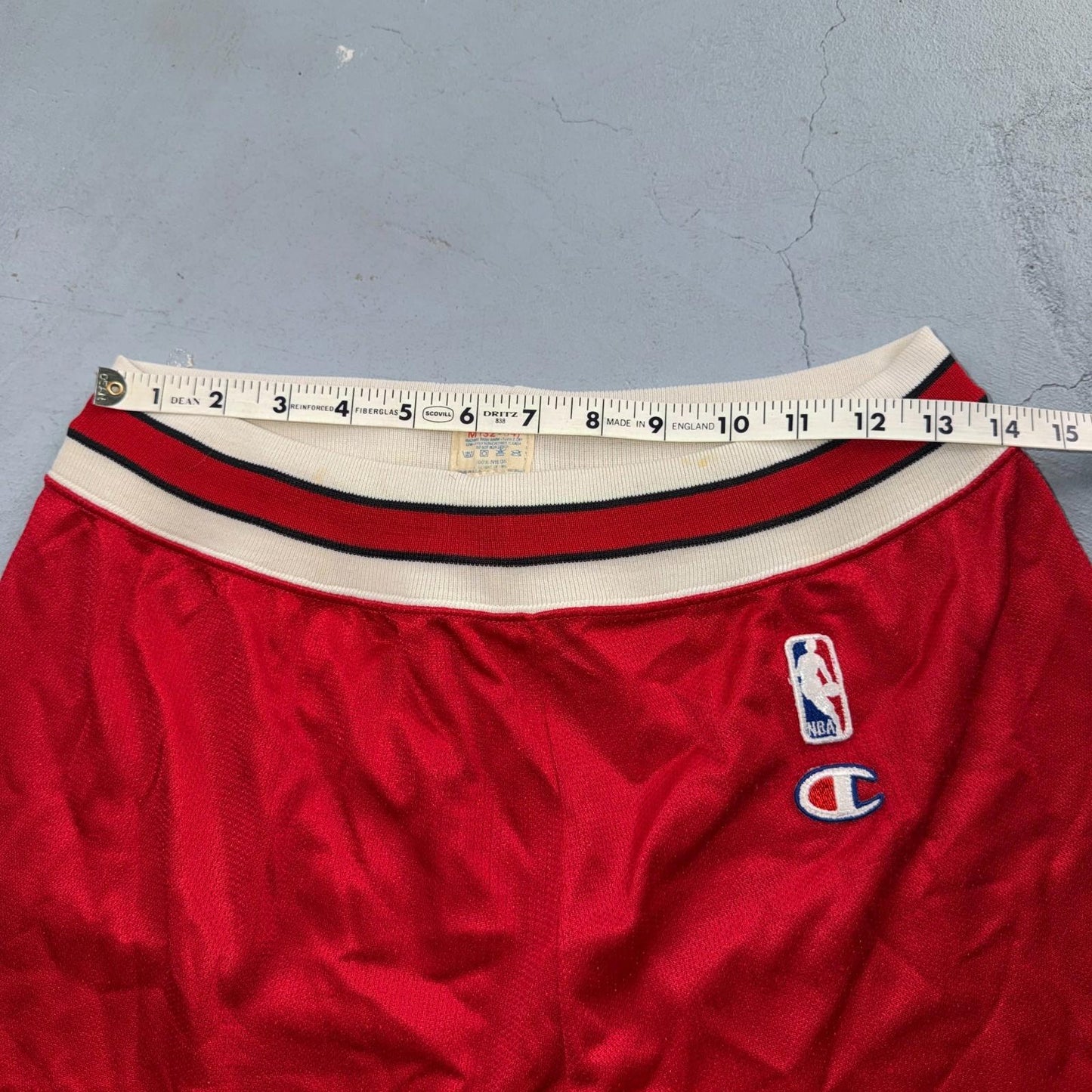 Vintage Champion Chicago Bulls Basketball Shorts Mens Medium Red NBA Jordan 80s