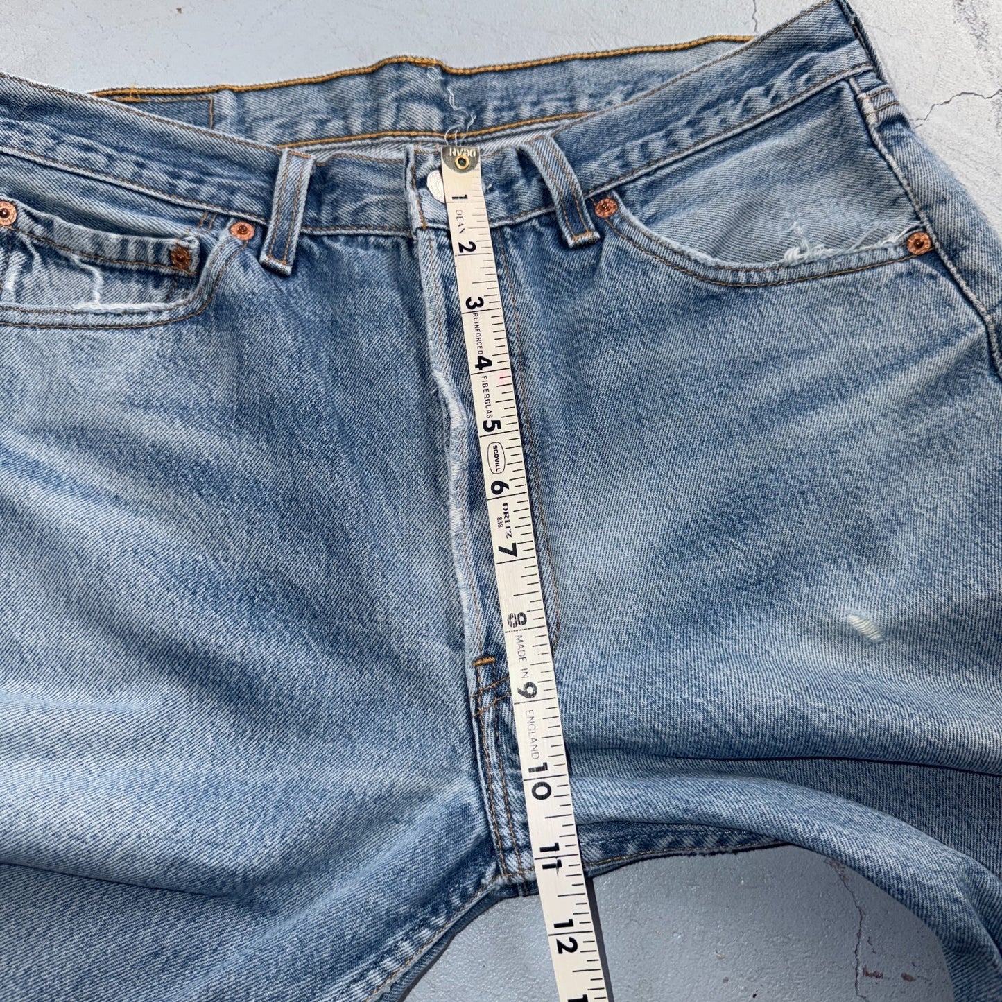 Levis 501 Vintage 90s USA XX Straight Leg Jeans Blue Light Wash 33x34 Act 32x32