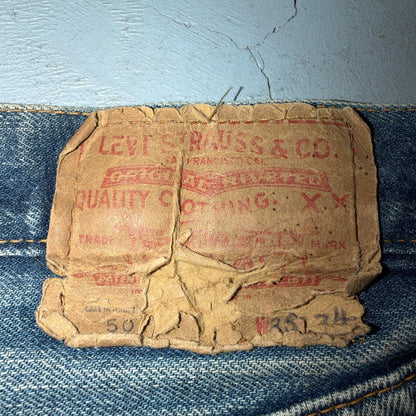 Levis 501 Vintage 80s Redline Selvedge USA XX Jeans Light Wash 35x34 Act 32x29