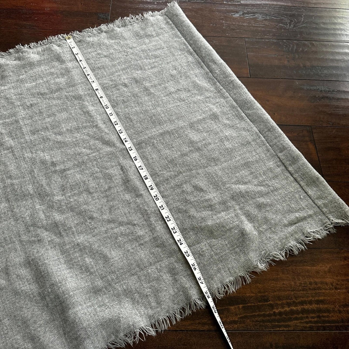 Gray Solid Stitched Scarf Lightweight Heather Winter Used Big Size Cute SQUARE