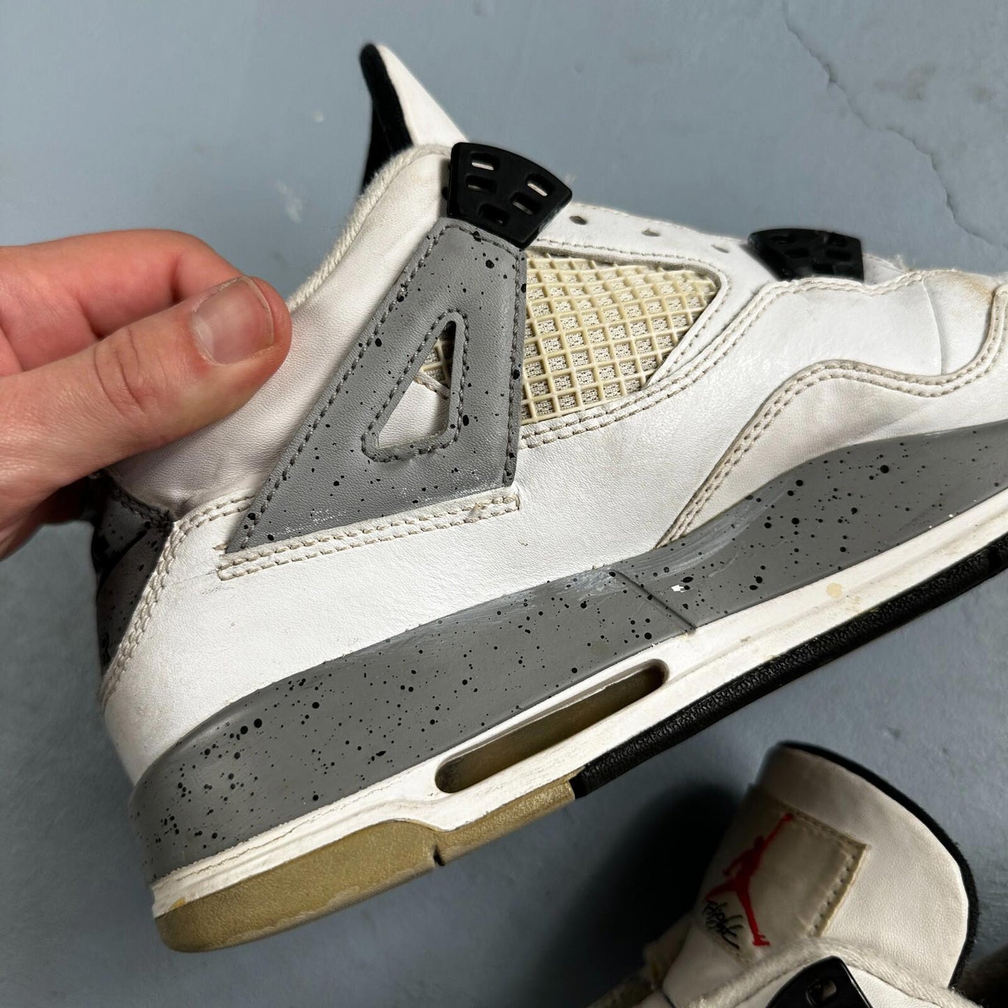 Nike Air Jordan 4 Retro GS 'Cement' 2012  836016-192  Youth Size 7Y No Box