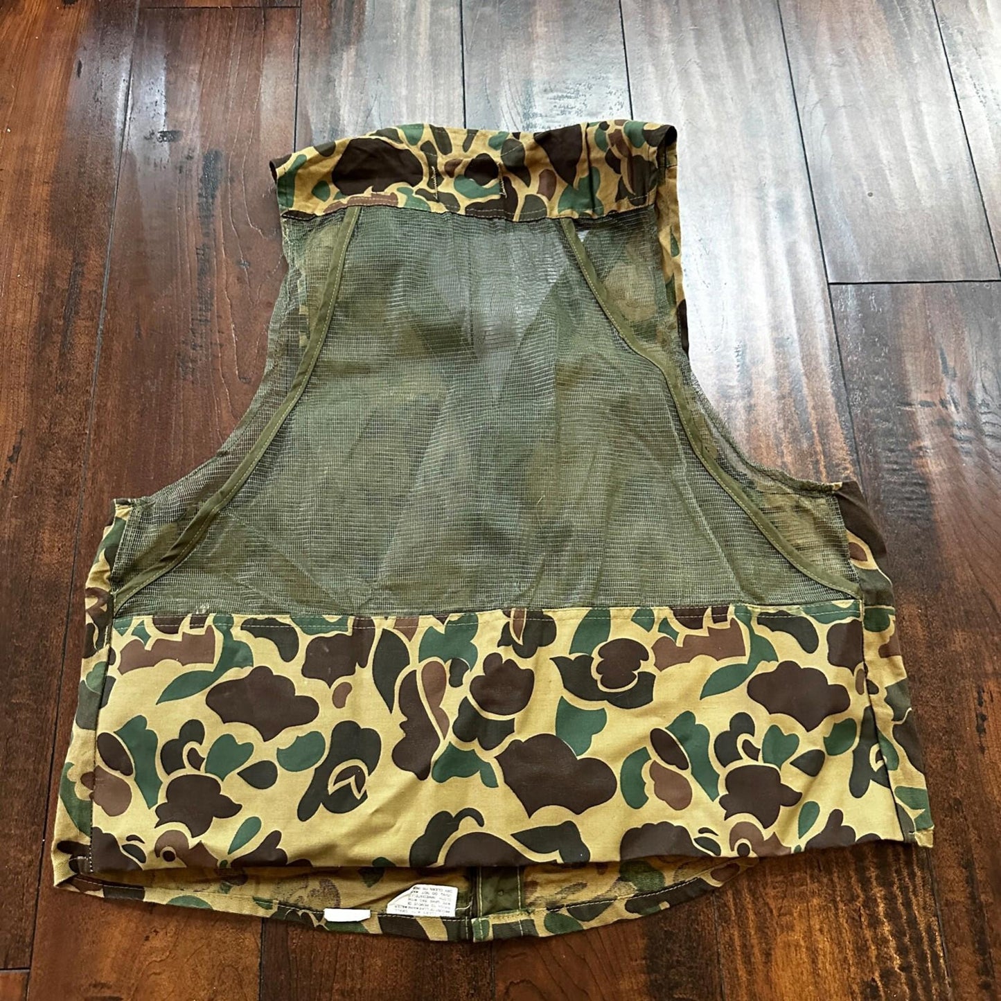 VTG Black Sheep Vest L Camouflage Japan Tan Hunting Game Pocket Frogskin