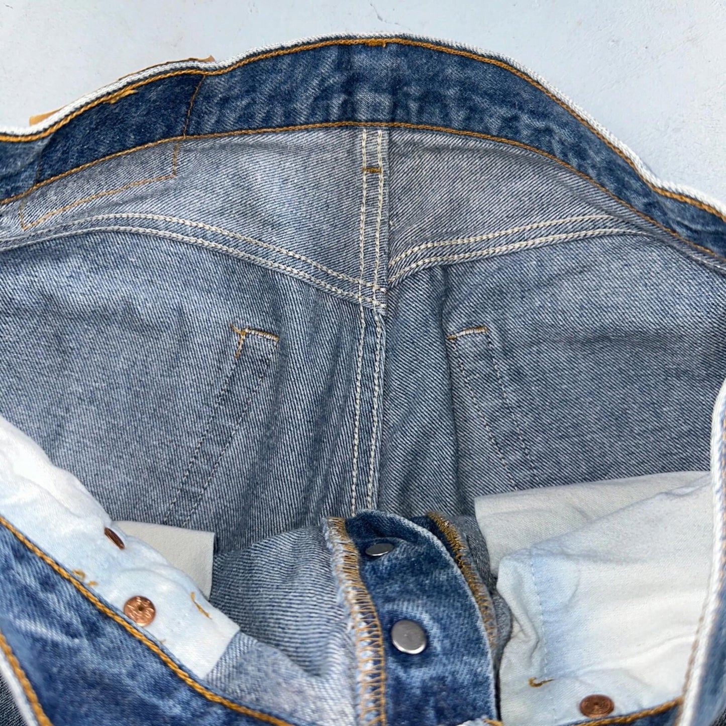 Levis 501 Vintage 90s USA XX Straight Leg Jeans Blue Med Wash 34x34 Act 31x30