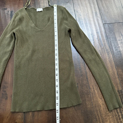 Ambiance Womens Medium Army Green Long Sleeve Crop Top V Neck Cute T Shirt
