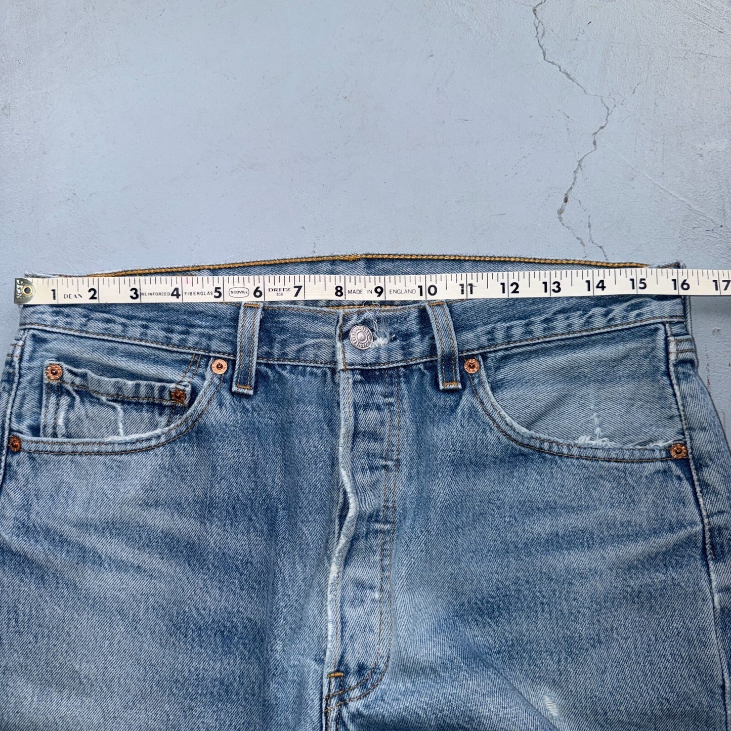 Levis 501 Vintage 90s USA XX Straight Leg Jeans Blue Light Wash 33x34 Act 32x32