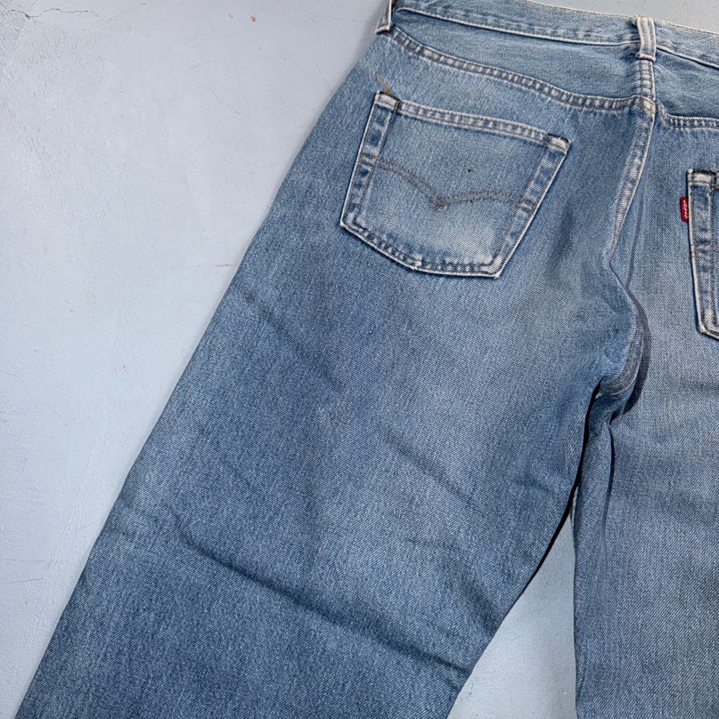 Levis 501 Vintage 80s Redline Selvedge USA XX Jeans Light Wash 34x36 Act 31x27