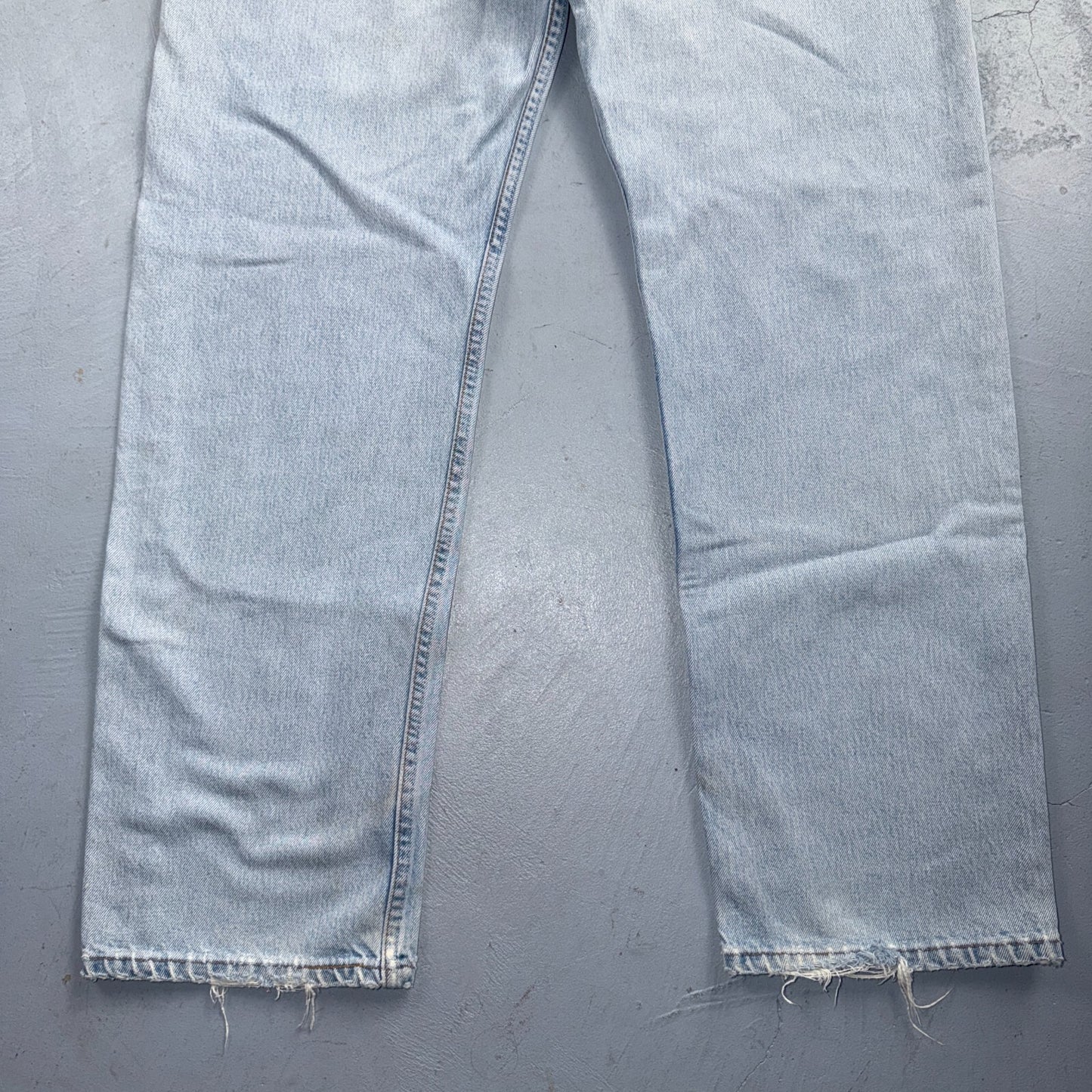 Levis 501 Vintage 90s USA XX Straight Leg Jeans Blue Light Wash 38x32 Act 36x30