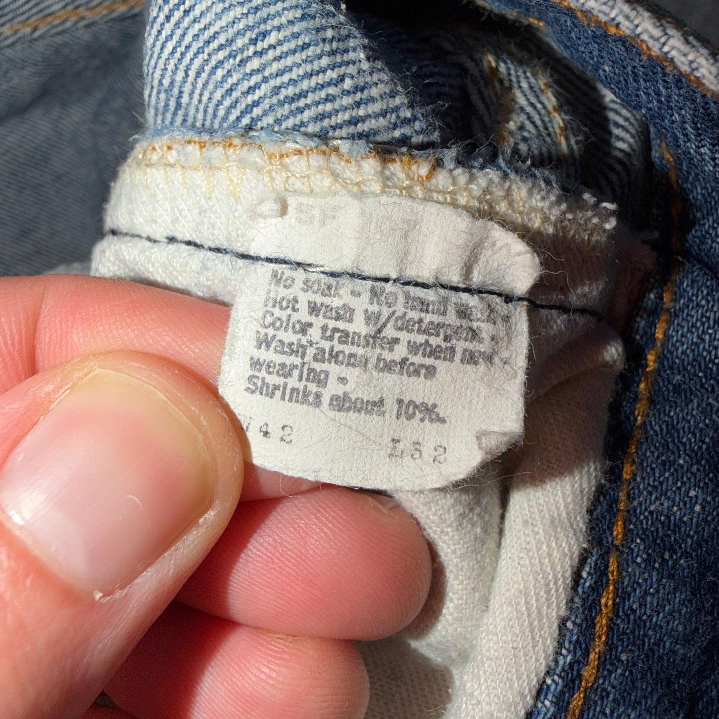 Levis 501 Vintage 80s USA XX Straight Leg Jeans Blue Med Wash 42x32 Act 38x28