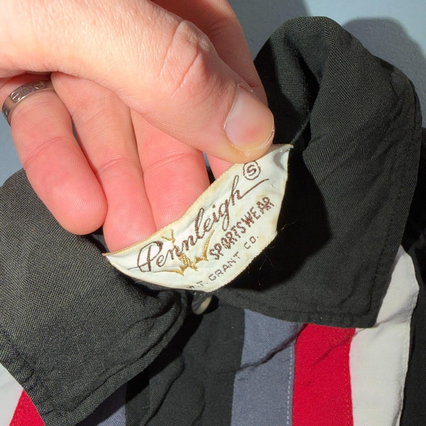 Vintage 50s 60s Striped Rayon Bowling Shirt Size S Red Rockabilly Crop Look