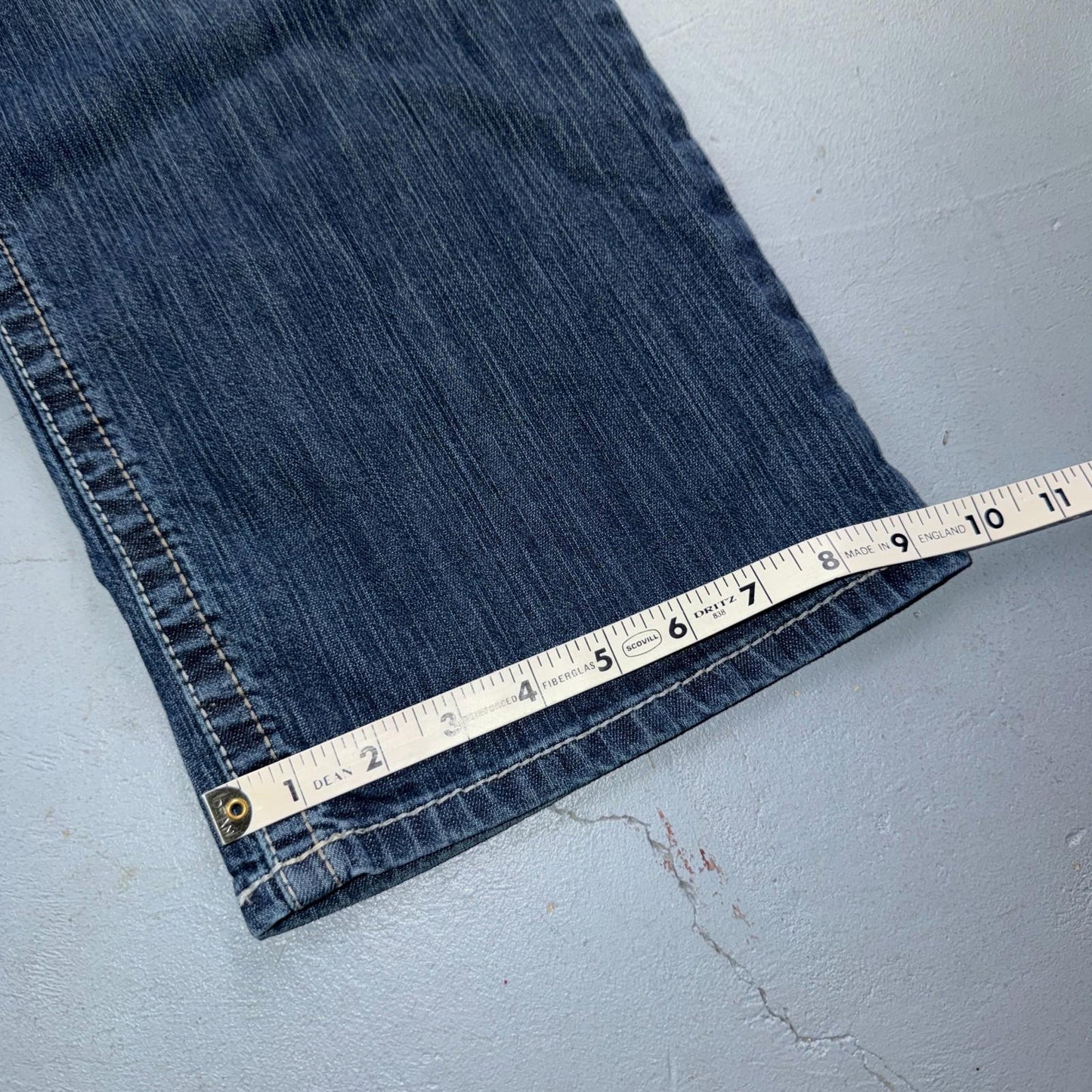 Ariat M4 FR Jeans Mens Blue Flame Resistant Cat 2 Relaxed Boot Cut 42x30 Denim