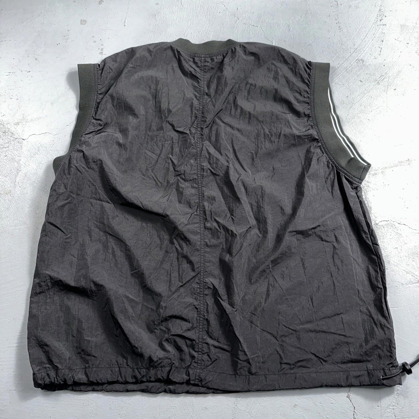 Nike VTG Windbreaker Vest Mens XL Black V-Neck Pockets Nylon Golf 90s 1990s