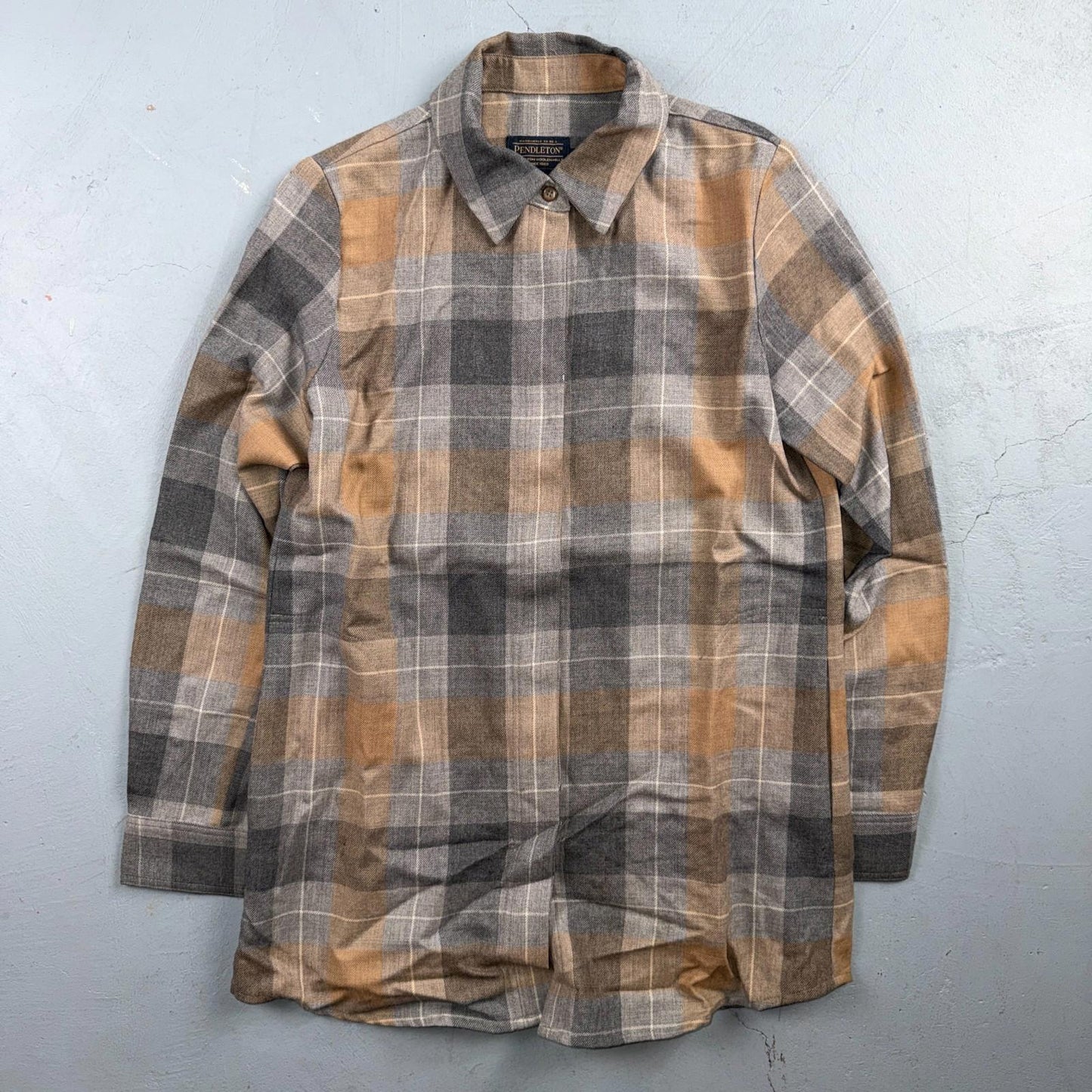 Pendleton Brown Gray Beige Plaid 100% Wool Hidden Button Shirt Women's XS USA