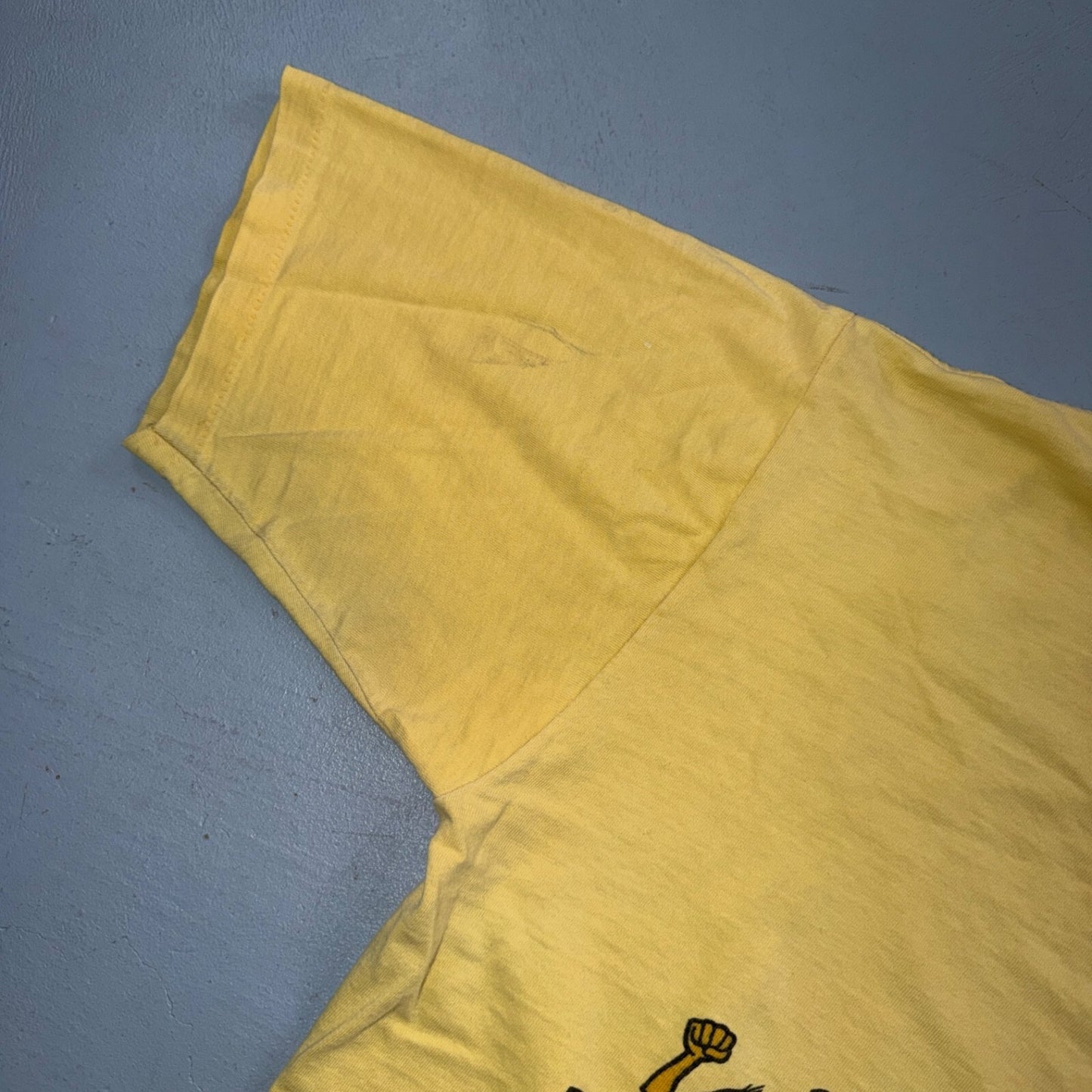 Vintage Rare 70s 1971 Crazy Shirt Hawaii Rat Race Yellow T-Shirt Large Stains