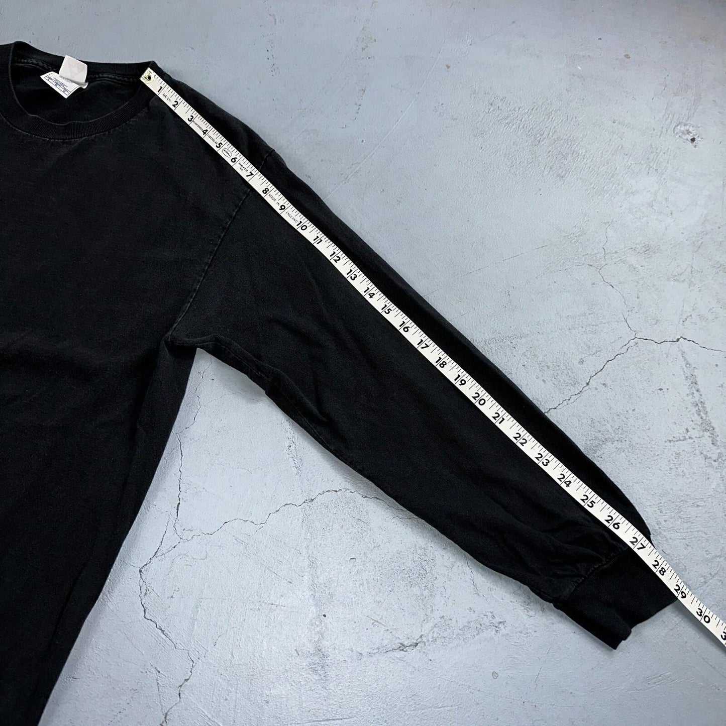 Faded Black Long Sleeve Y2K VTG T Shirt 2000s AAA Thrashed Cool Blank Tee Rips