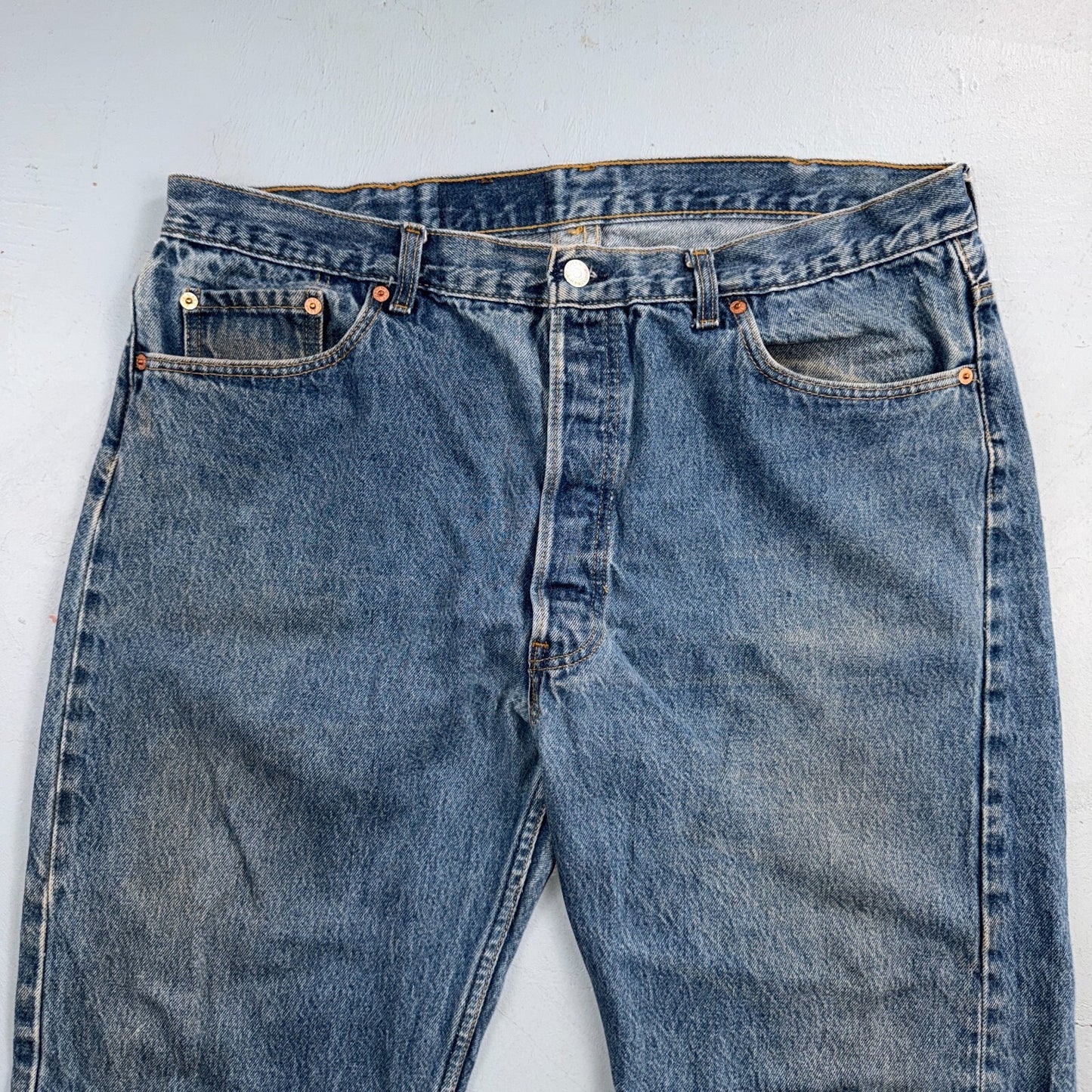 Levis 501 Vintage 80s USA XX Straight Leg Jeans Blue Light Wash 40x30 Act 37x28