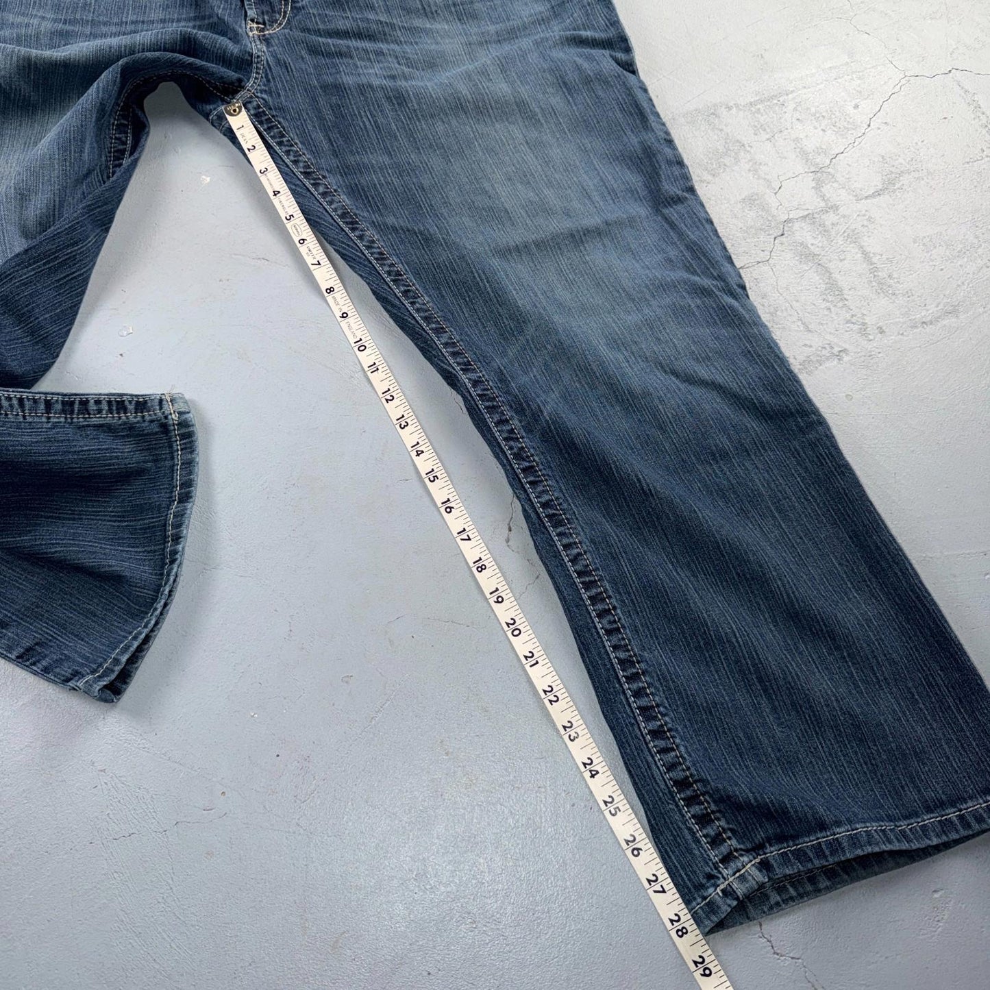 Ariat M4 FR Jeans Mens Blue Flame Resistant Cat 2 Relaxed Boot Cut 42x30 Denim