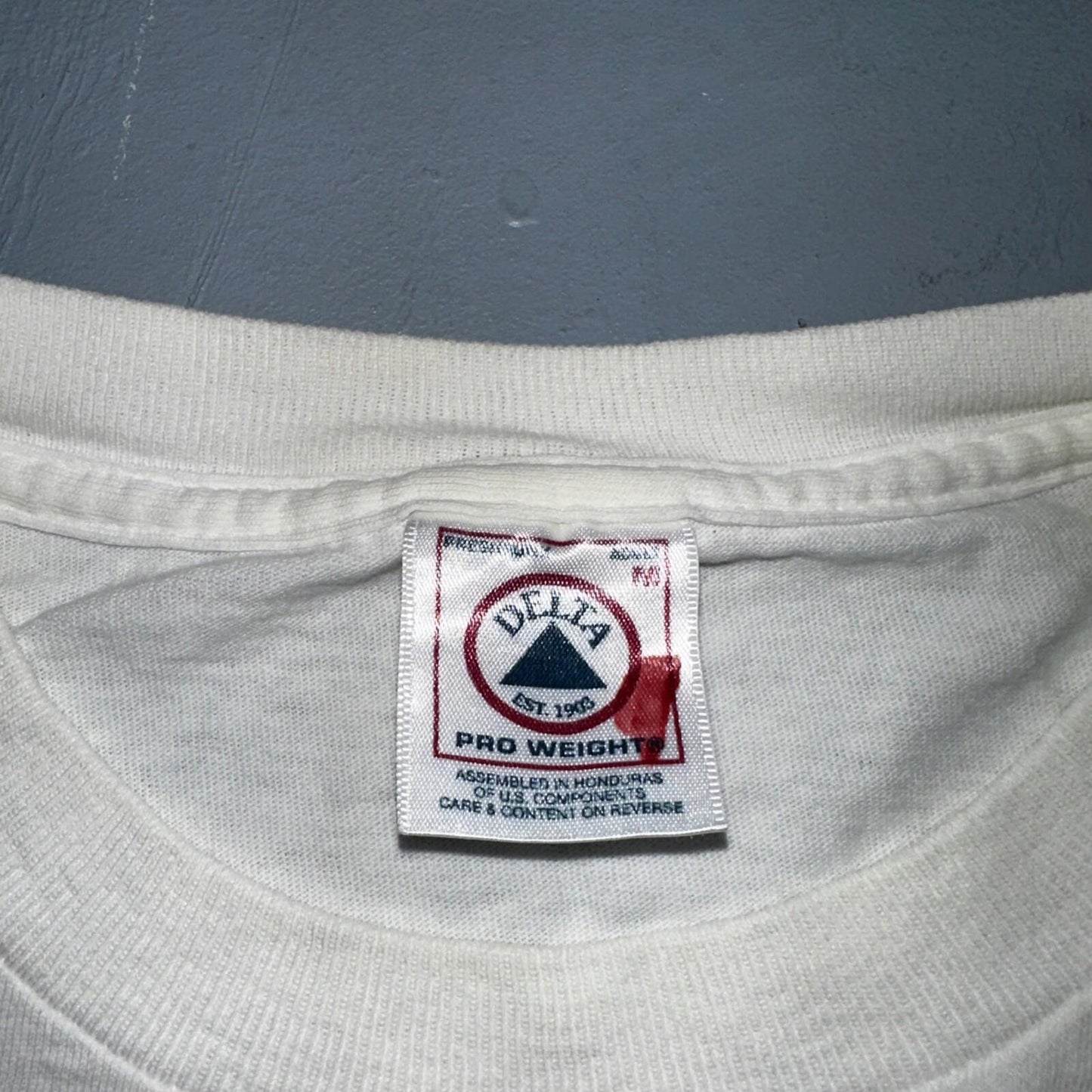 Outer Banks North Carolina VTG T Shirt Sailing Ocean Beach Light House Cute Fun