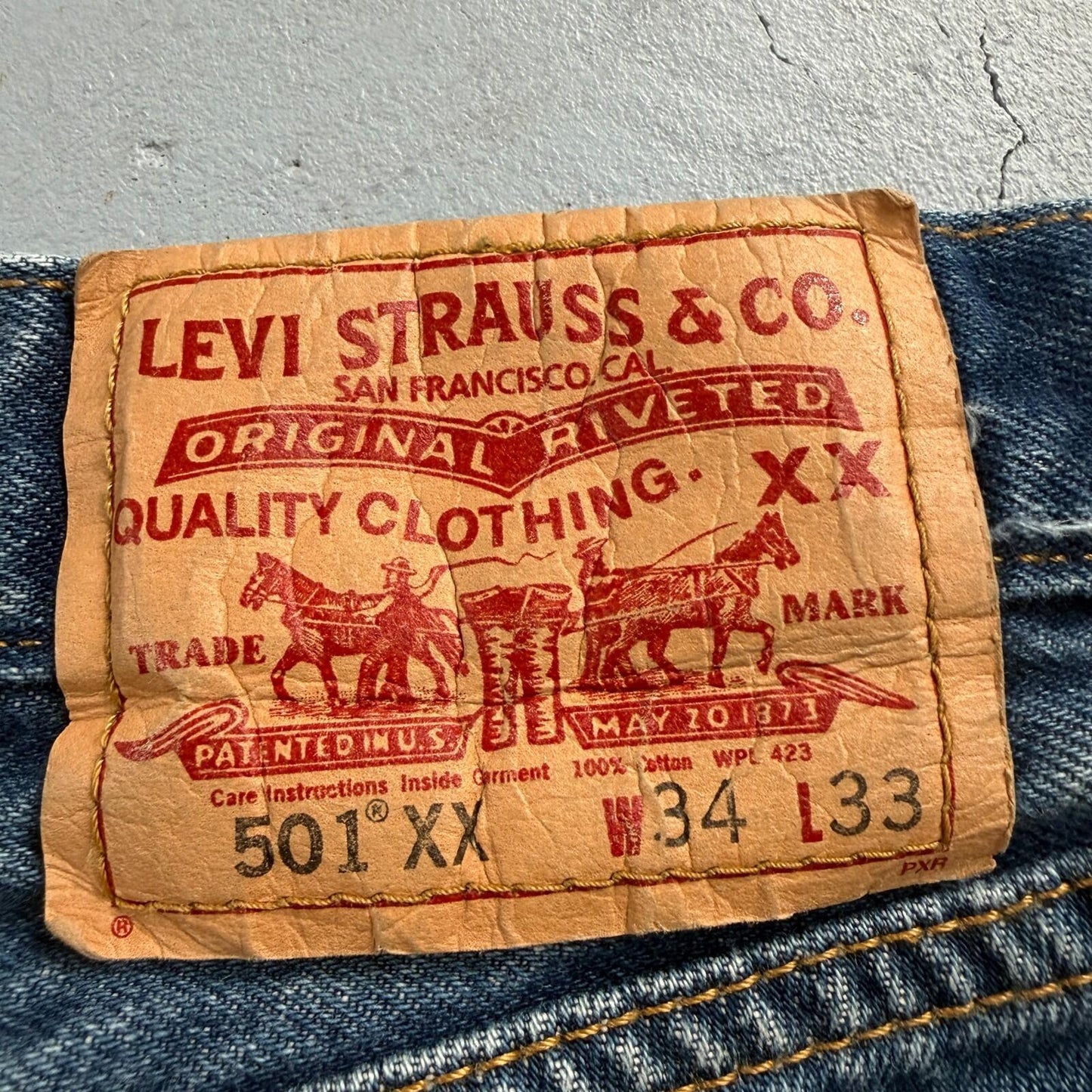 Levis 501 Vintage Y2K XX Straight Leg Jeans Blue Med Wash 34x33 Act 33x30