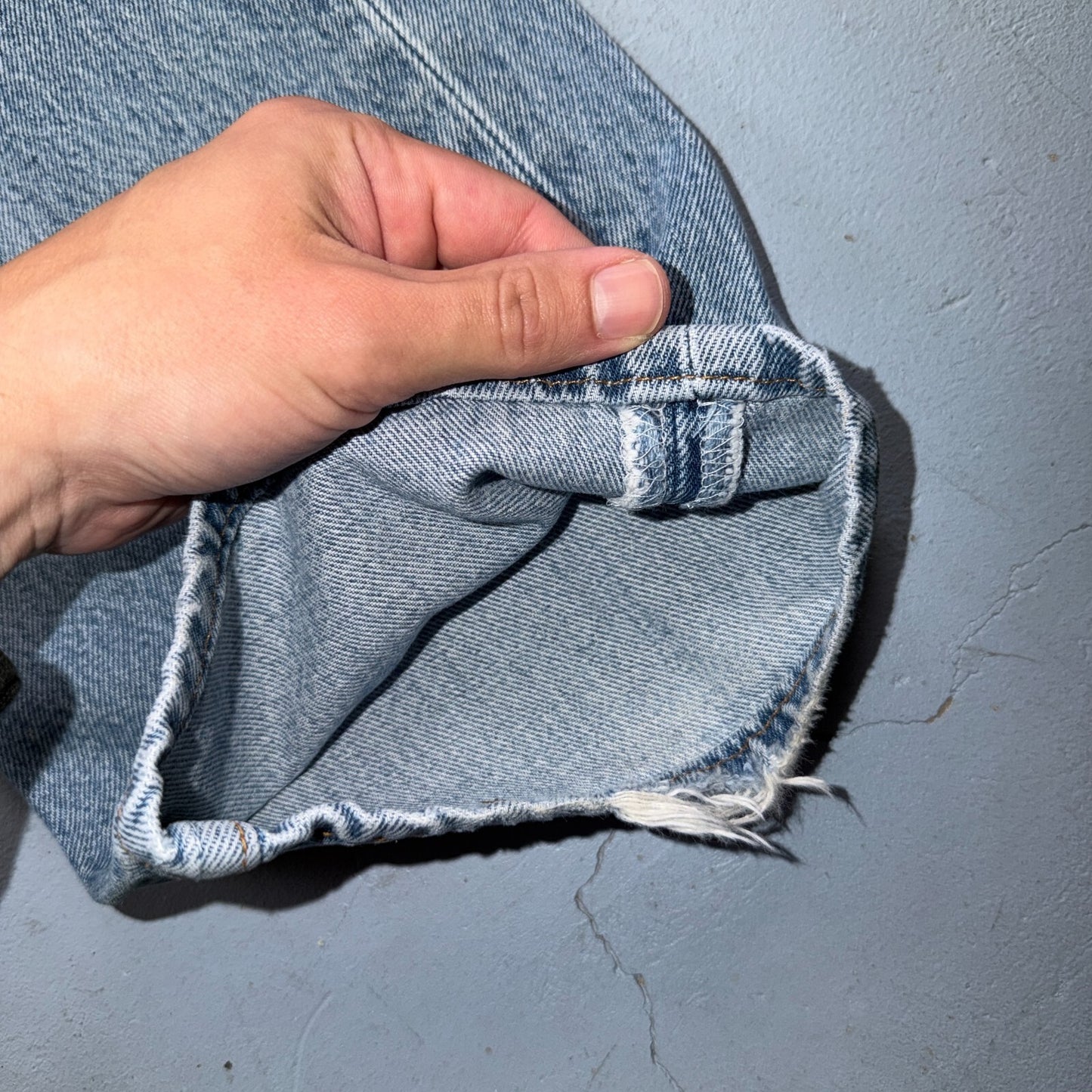 Levis 501 Vintage 90s USA XX Straight Leg Jeans Blue Light Wash 36x32 Act 35x31