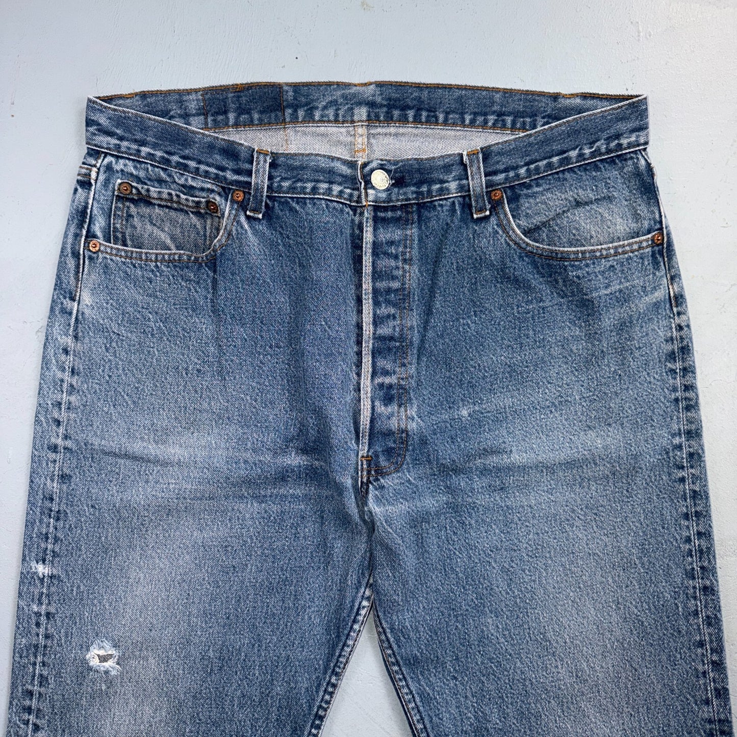 Levis 501 Vintage 80s USA XX Straight Leg Jeans Blue Light Wash 40x36 Act 36x31