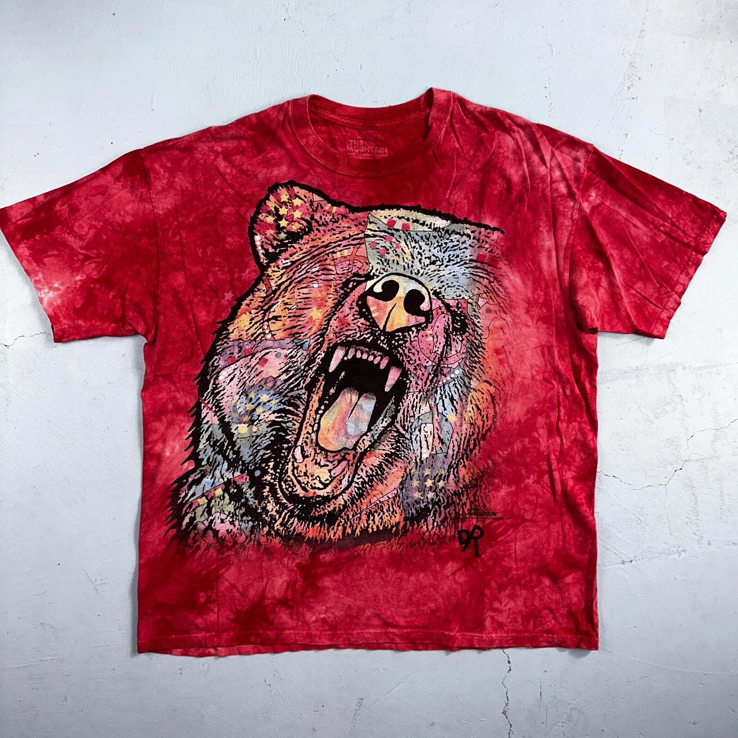 The Mountain Bear Red Tye Dye VTG T Shirt XL Y2K Hunting Alaska Bite