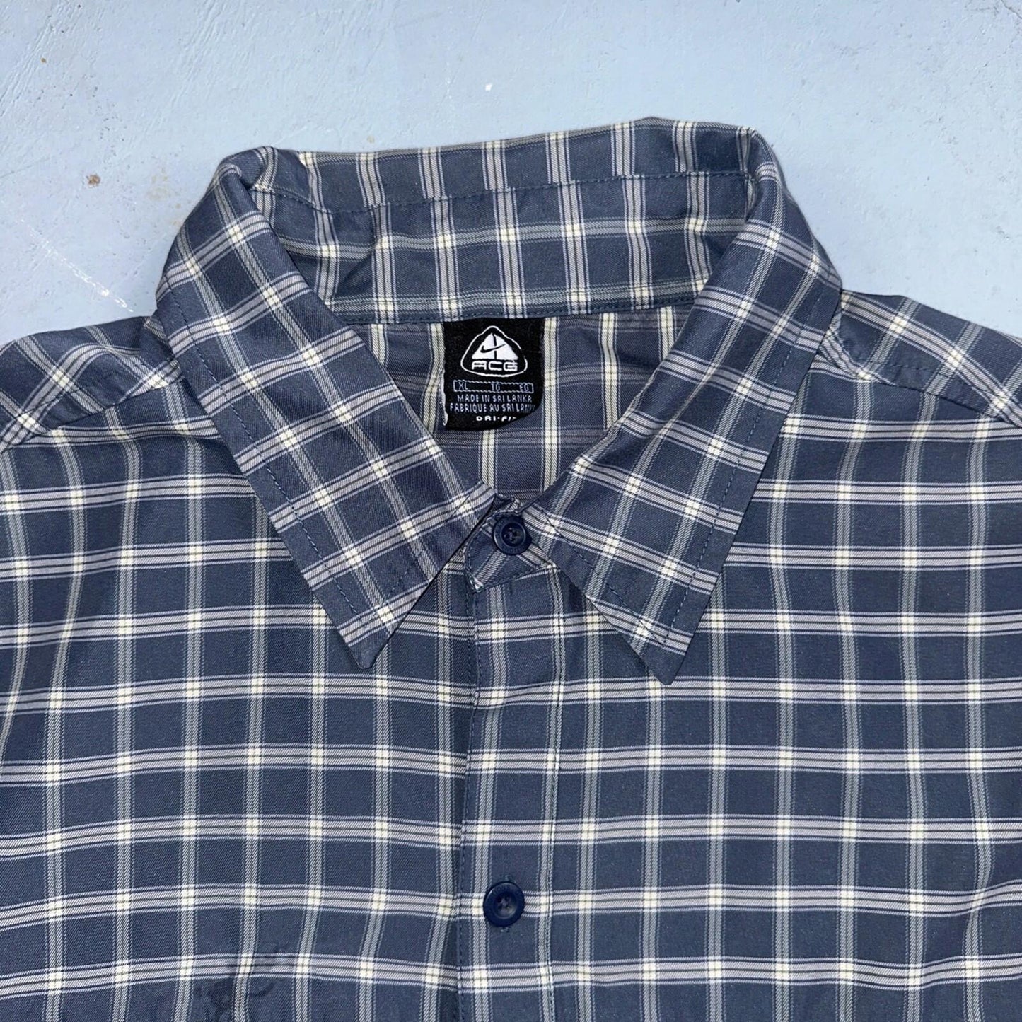Nike VTG ACG Shirt Mens XL All Conditions Gear Button Hiking Short Sleeve Plaid