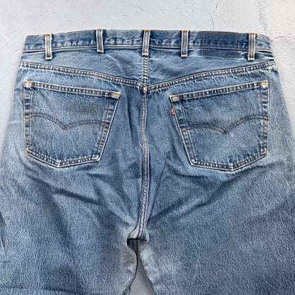 Levis 501 Vintage 80s USA XX Straight Leg Jeans Blue Light Wash 44x32 Act 40x27