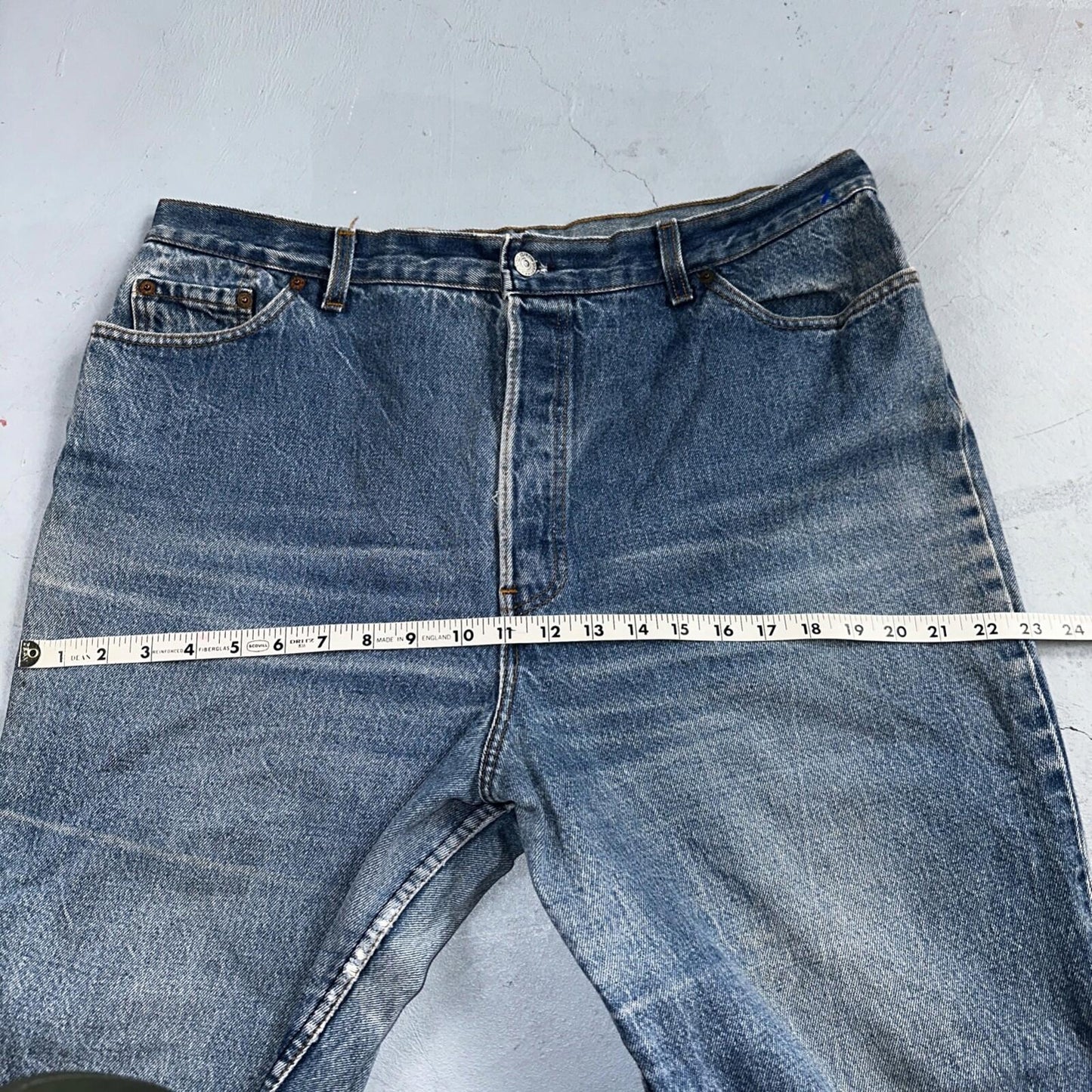 Vintage Womens Levis 29501 0115 Med Wash High Rise 501 Mom Jeans USA 38x28