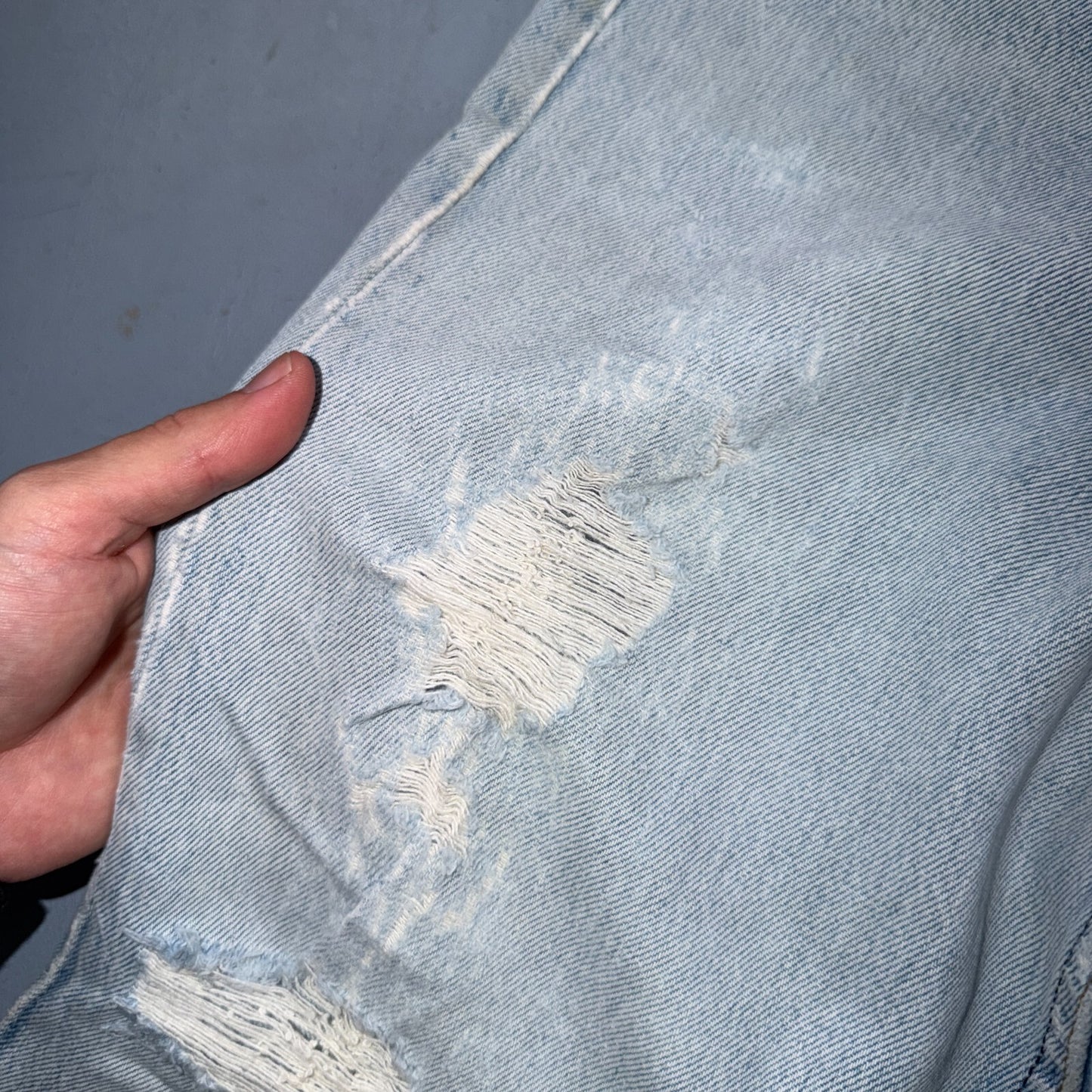 Levis 501 Vintage 80s USA XX Straight Leg Jeans Blue Light Wash 34x32 Act 32x31