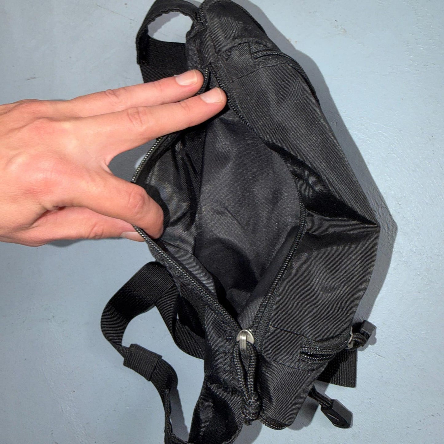 Rare Vintage 90s Nike Waist Sling Bag Embroidered Swoosh Logo Y2K Fanny Pack