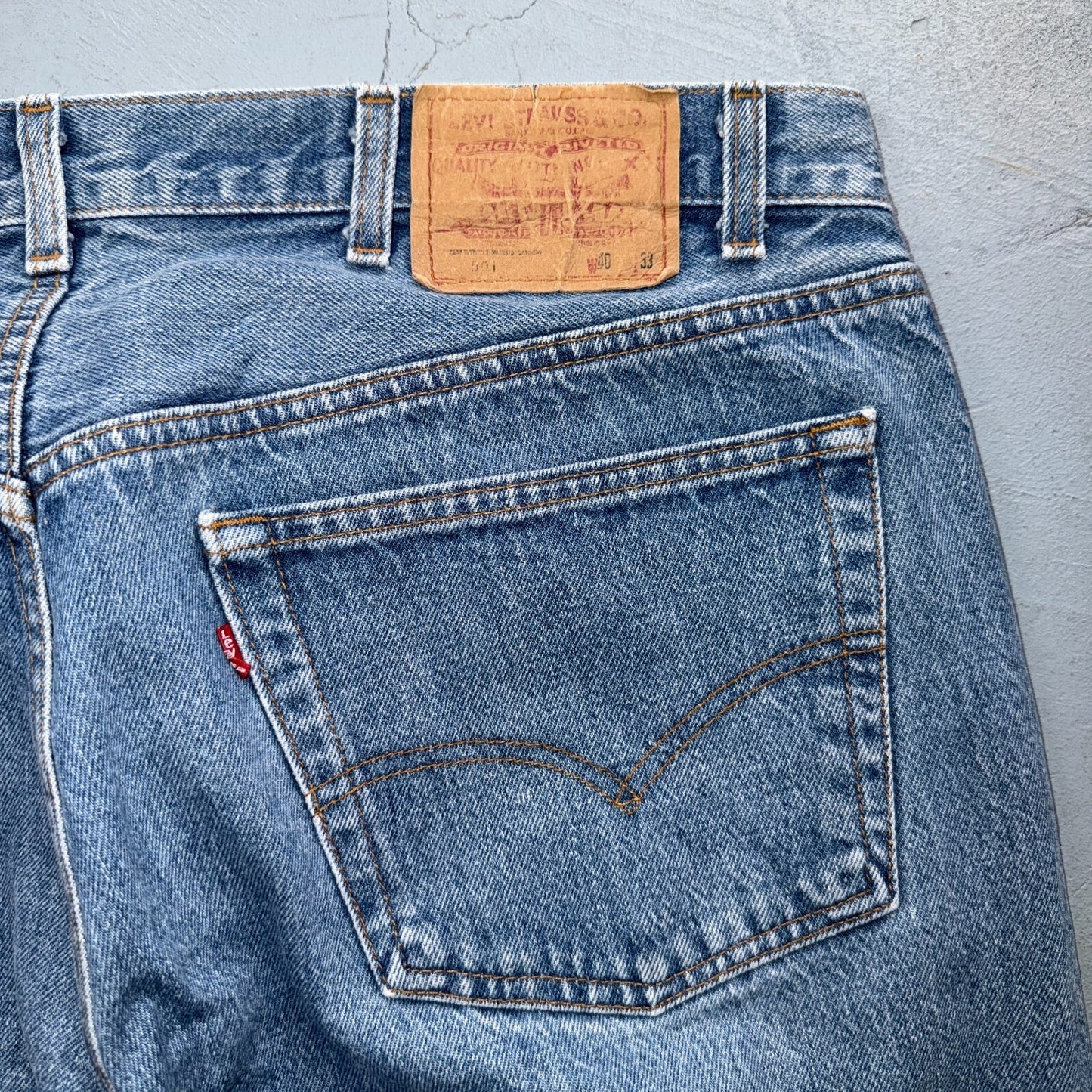 Levis 501 Vintage 80s USA XX Straight Leg Jeans Blue Light Wash 40x33 Act 38x29