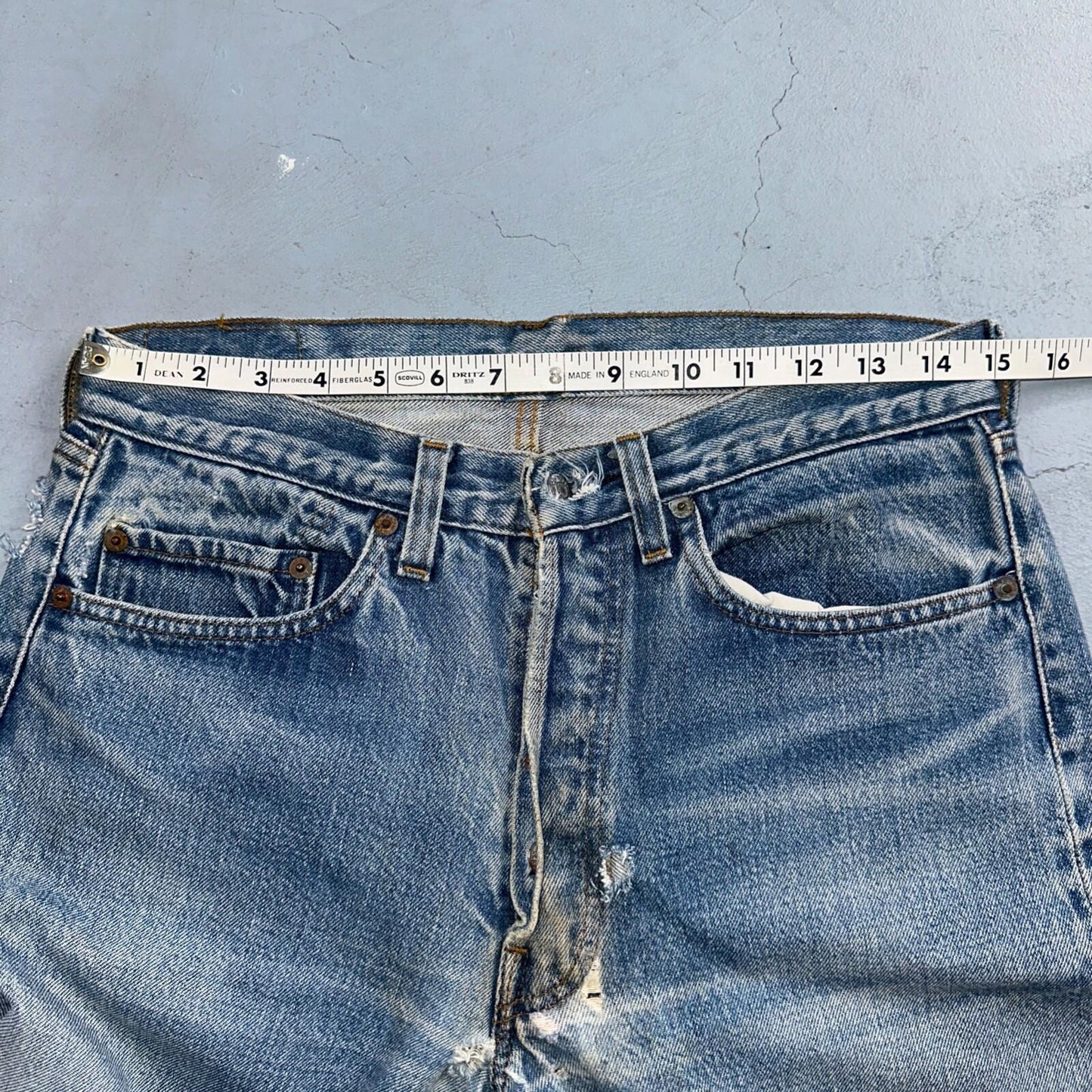 Levis 501 Vintage 80s Redline Selvedge USA XX Jeans Light Wash Capri Act 30x25