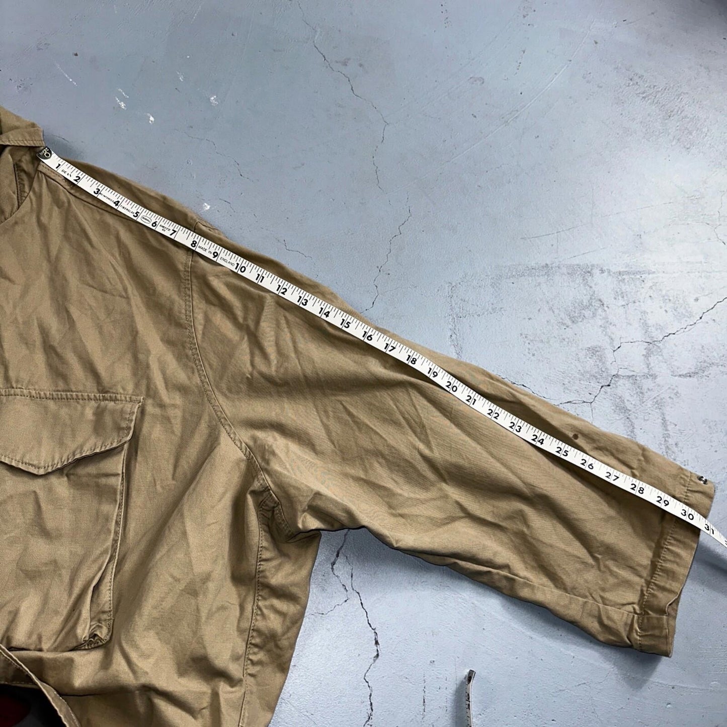 H&M Women’s Boxy Twill Jacket Beige Size XL Military Vintage Crop Style Stained