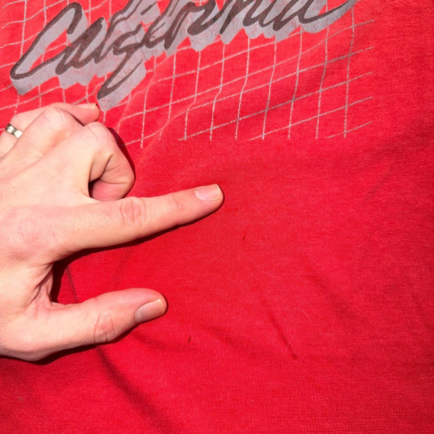 California 80s VTG T Shirt Graphic 1980s Red Classic Grid Design Text Typography