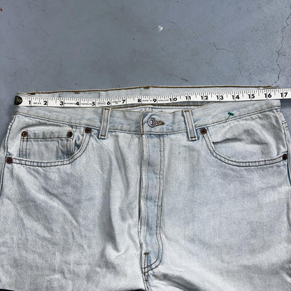 Levis 501 Vintage 90s USA XX Straight Leg Jeans 36x32 Light Wash Act 33x30