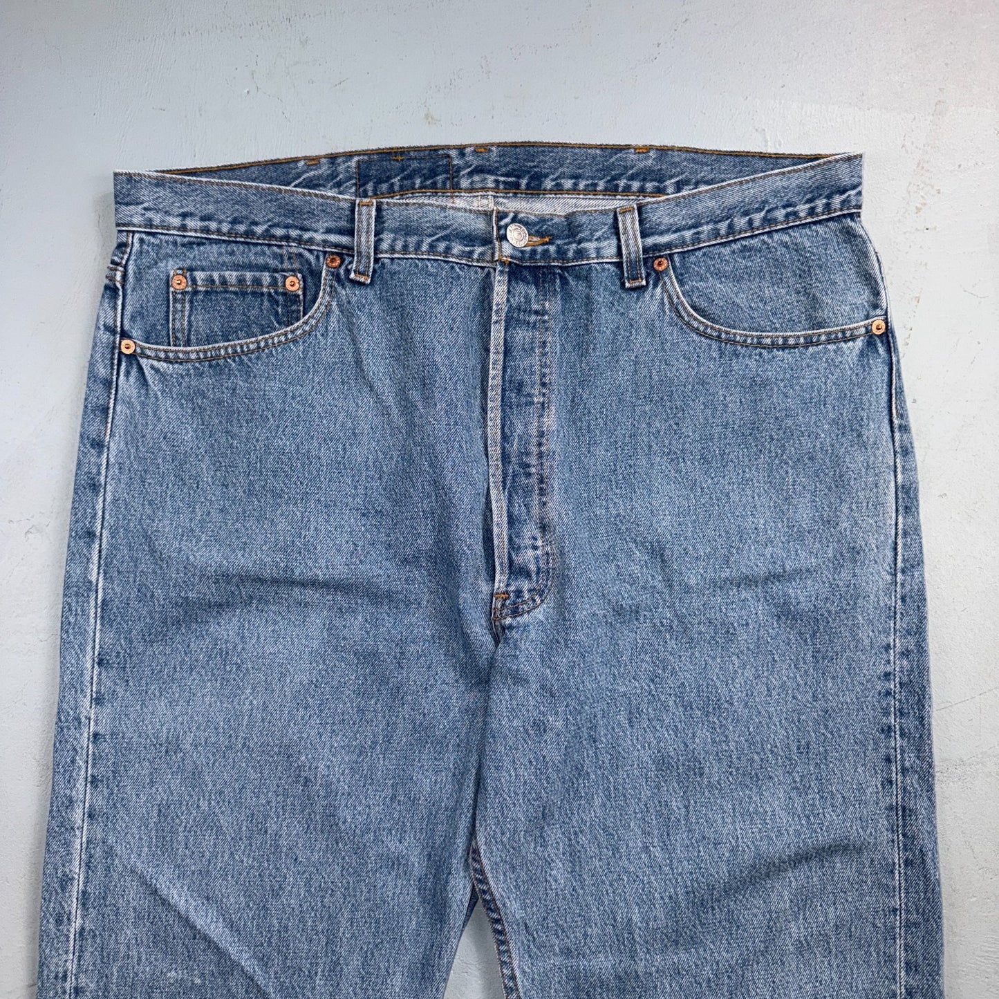 Levis 501 Vintage 80s USA XX Straight Leg Jeans Blue Light Wash 40x32 Act 39x31