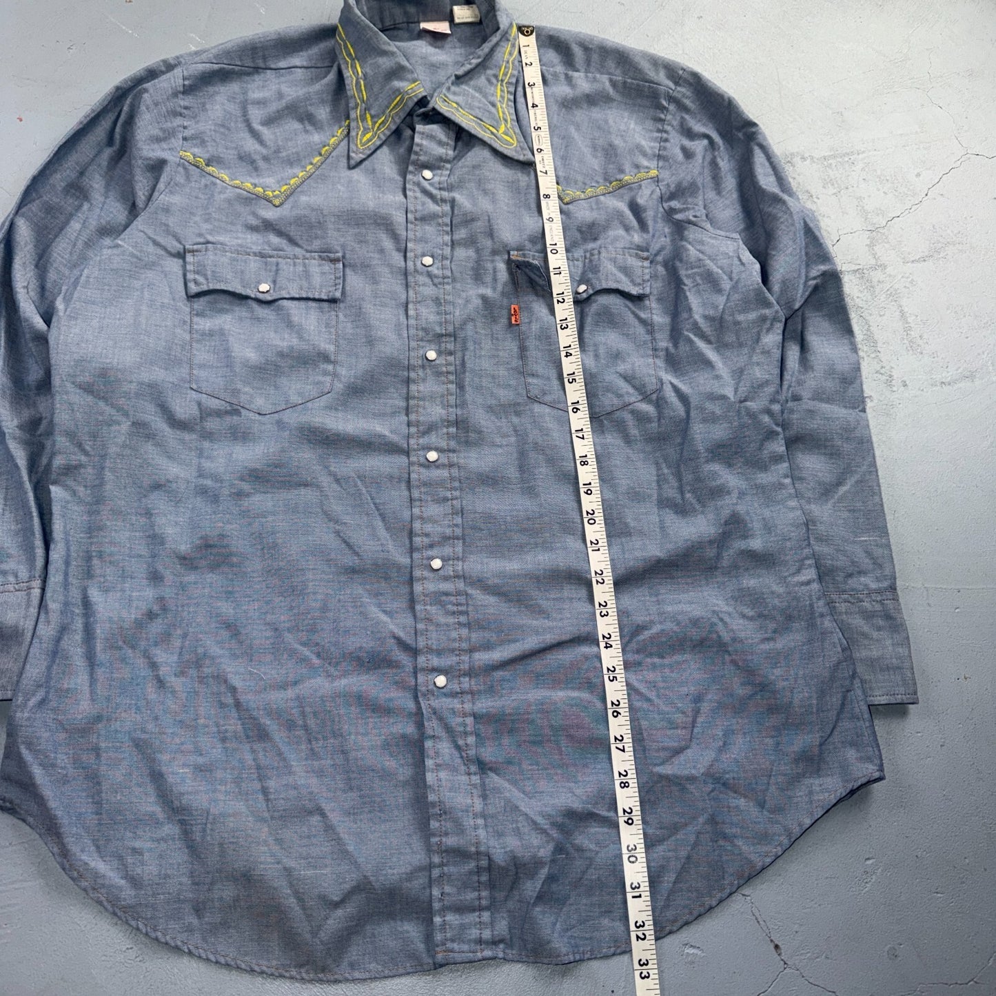 VTG 70s Levis Chambray Western Shirt Embroidered Pearl Snap Rockabilly Orange Ta
