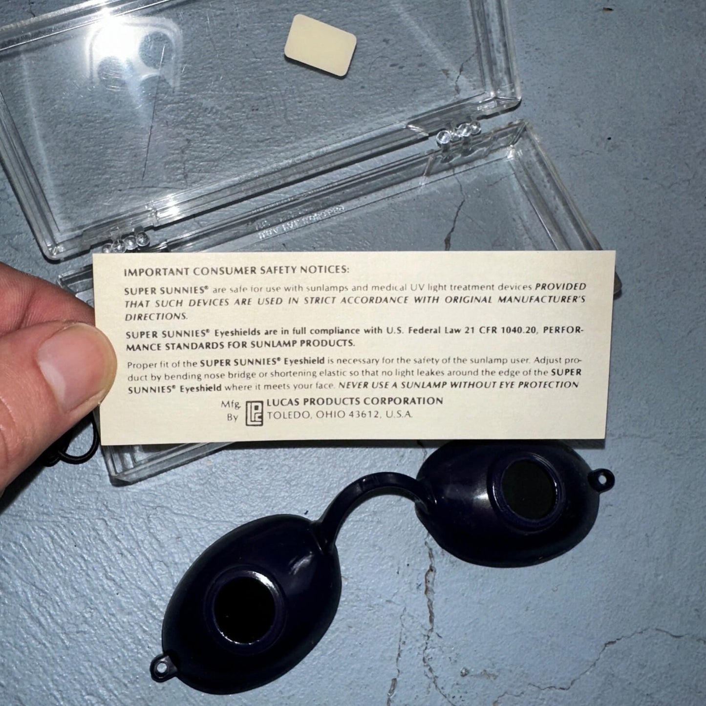 Vintage 1986 LUCAS Super Sunnies Eyeshields Navy Tanning Bed Protection Eyewear